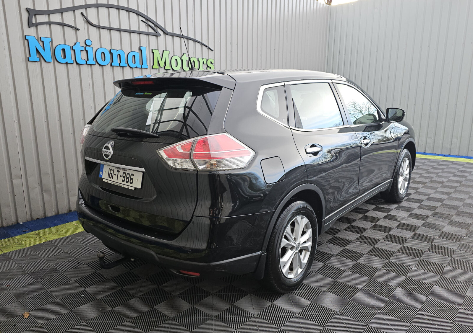 2016 Nissan X-Trail 1.6d XE 7 SEATS - Image 3