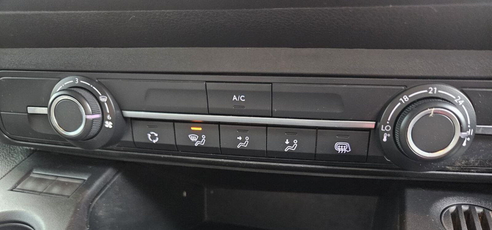 2021 Citroen Berlingo 1.5 Diesel - Image 18