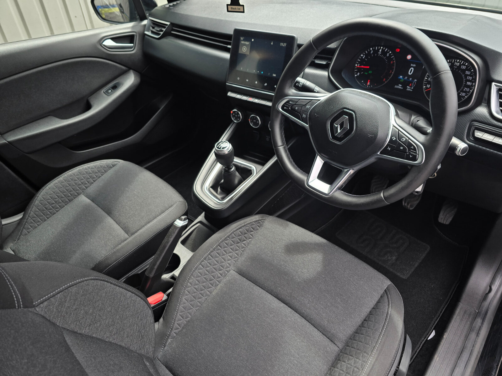 2021 Renault Clio 1.0 Petrol Dynamique TCe - Image 12
