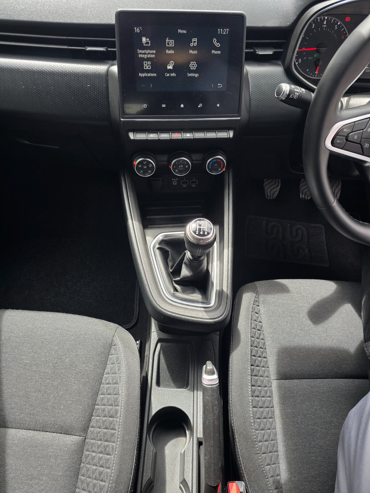 2021 Renault Clio 1.0 Petrol Dynamique TCe - Image 13