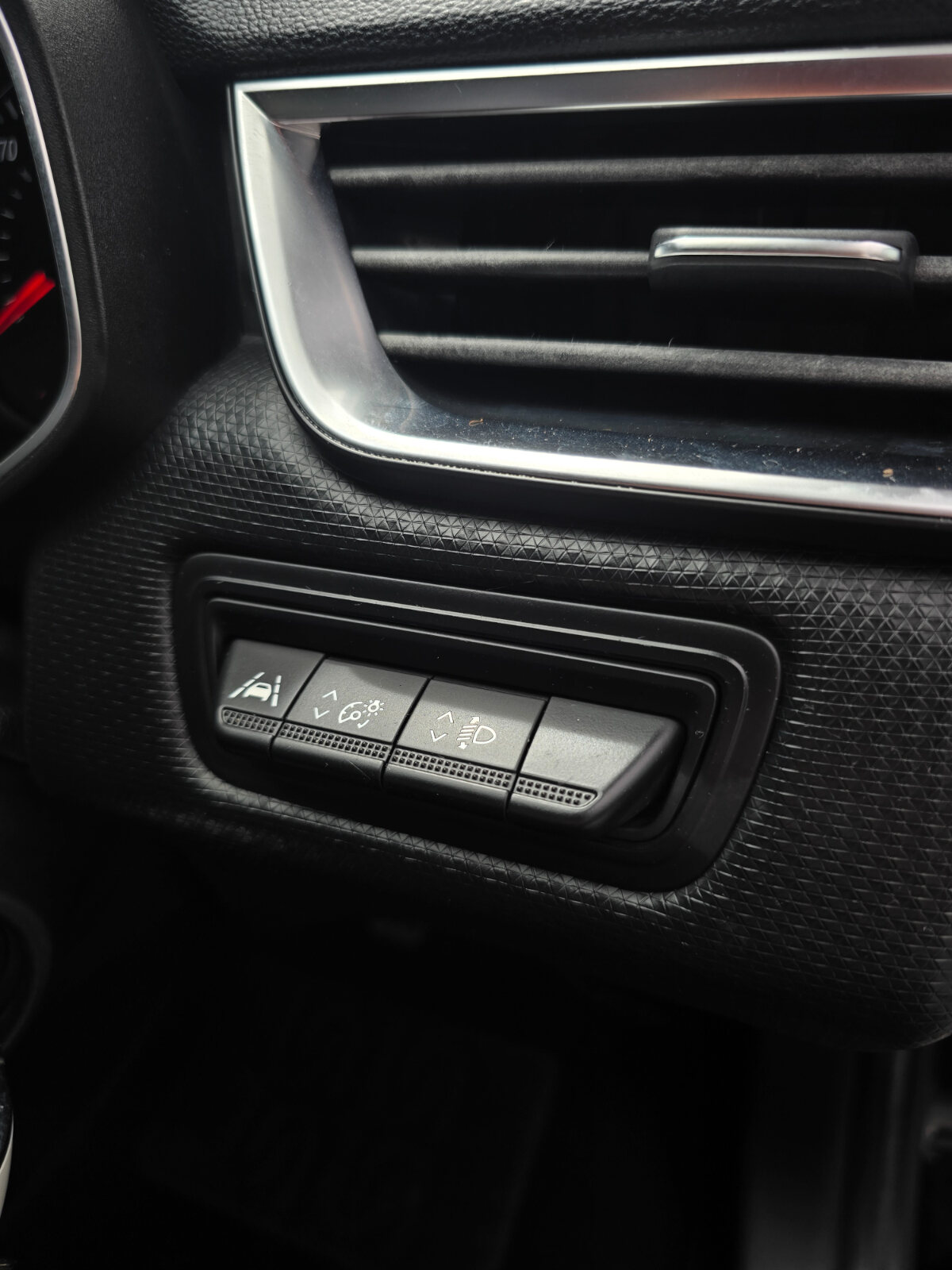 2021 Renault Clio 1.0 Petrol Dynamique TCe - Image 18