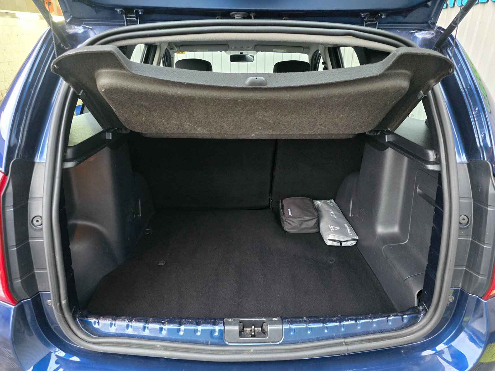2017 Dacia Duster 1.5 dCi SIGNATURE - Image 17