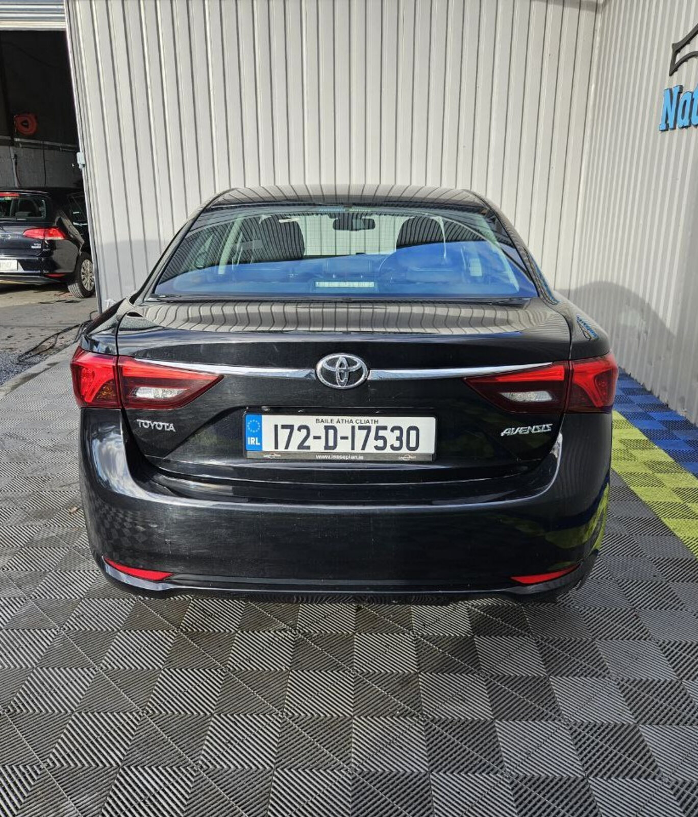 2017 Toyota Avensis 1.6 D-4D Luna Navi Saloon - Image 4