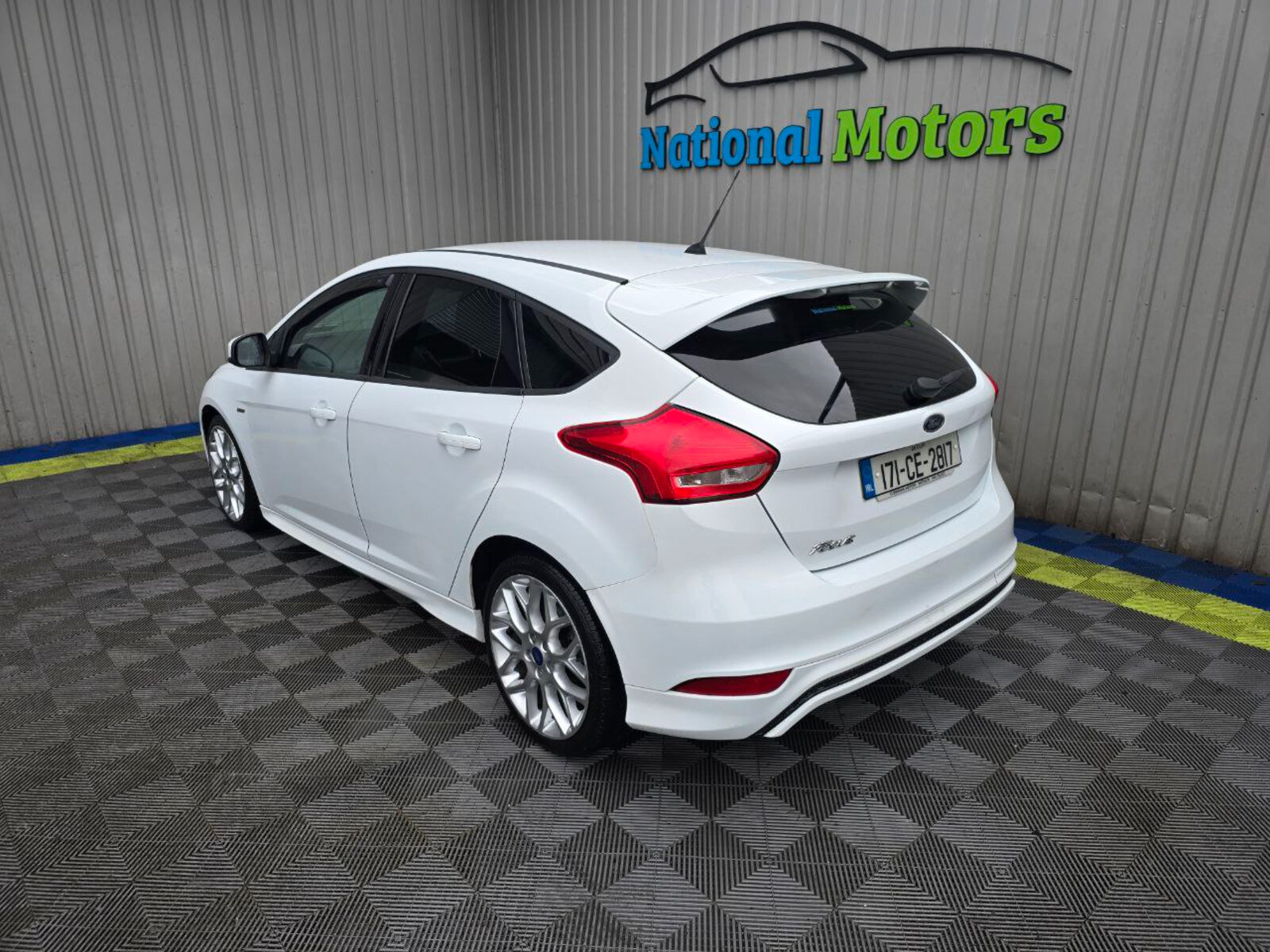 2017 Ford Focus ST-Line 1.5 TDCi - Image 5