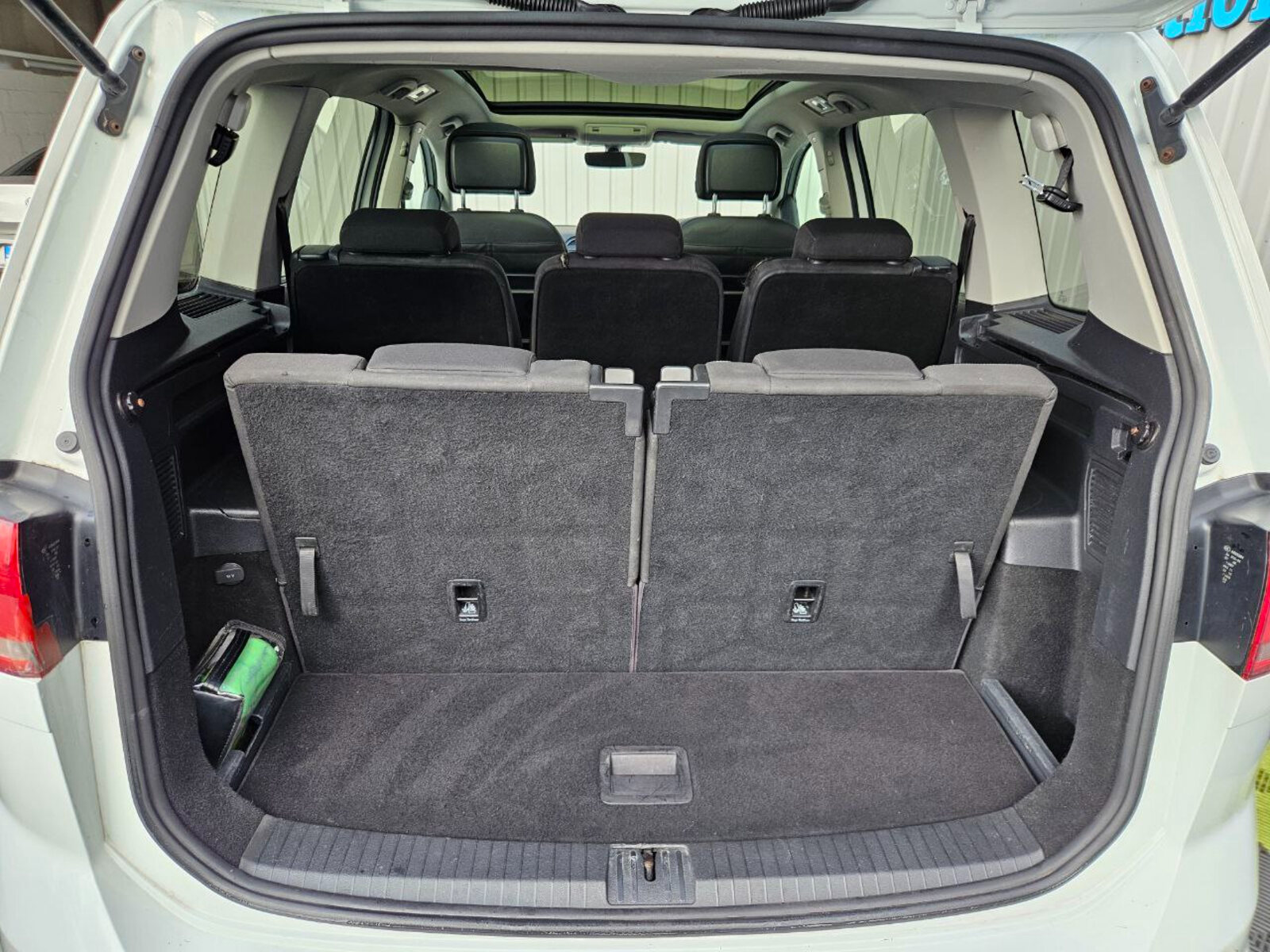 2016 Volkswagen Touran  2.0 TDI Comfortline 7 Seat - Image 20