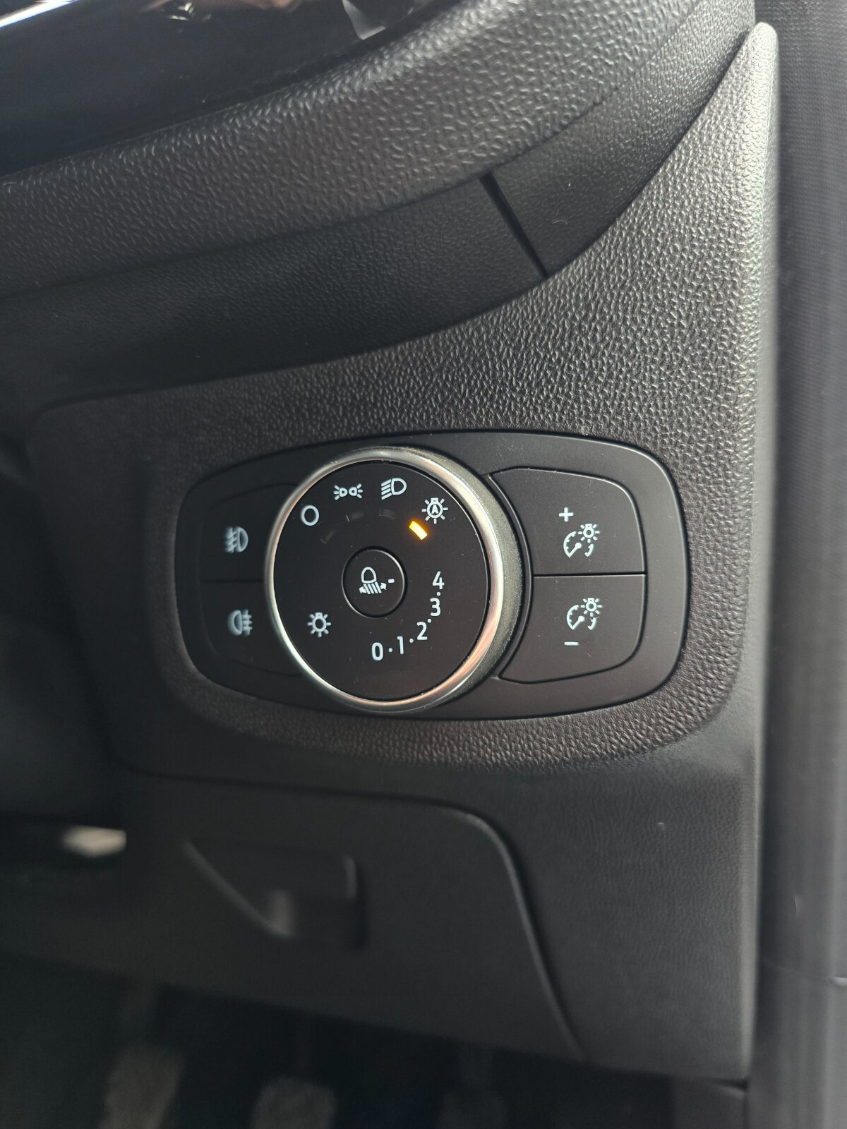 2018 Ford Fiesta TITANIUM 1.0 Petrol - Image 16