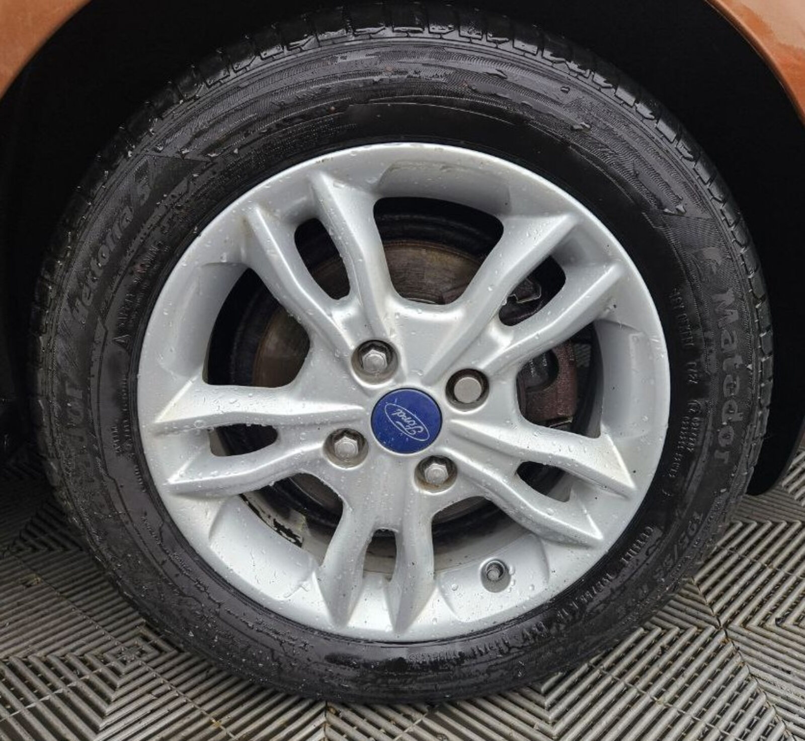 2017 Ford Fiesta 1.0 PETROL - Image 9