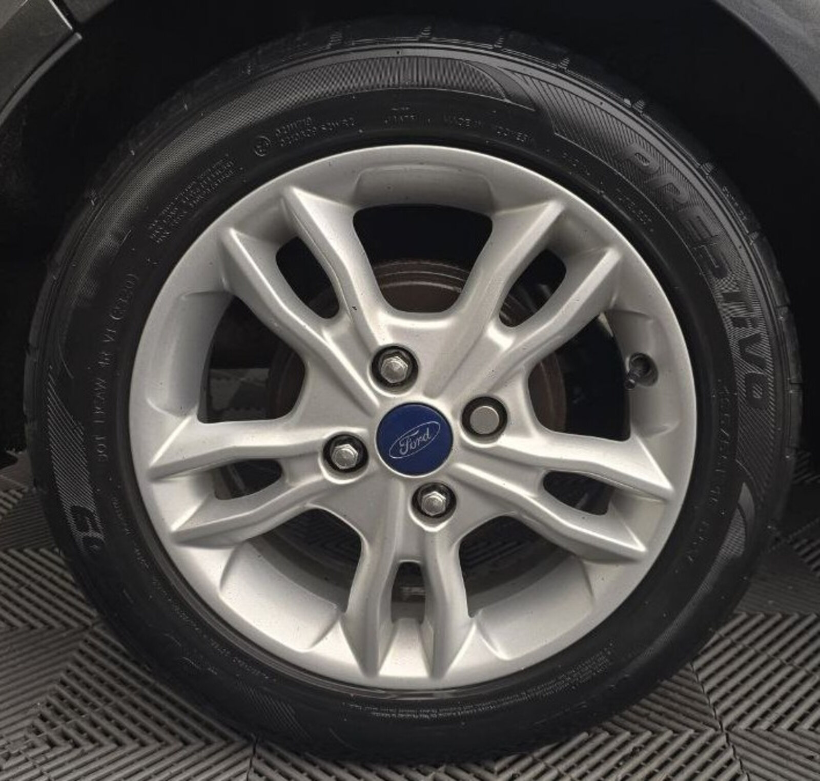 2016 Ford Fiesta 1.0 Petrol - Image 9