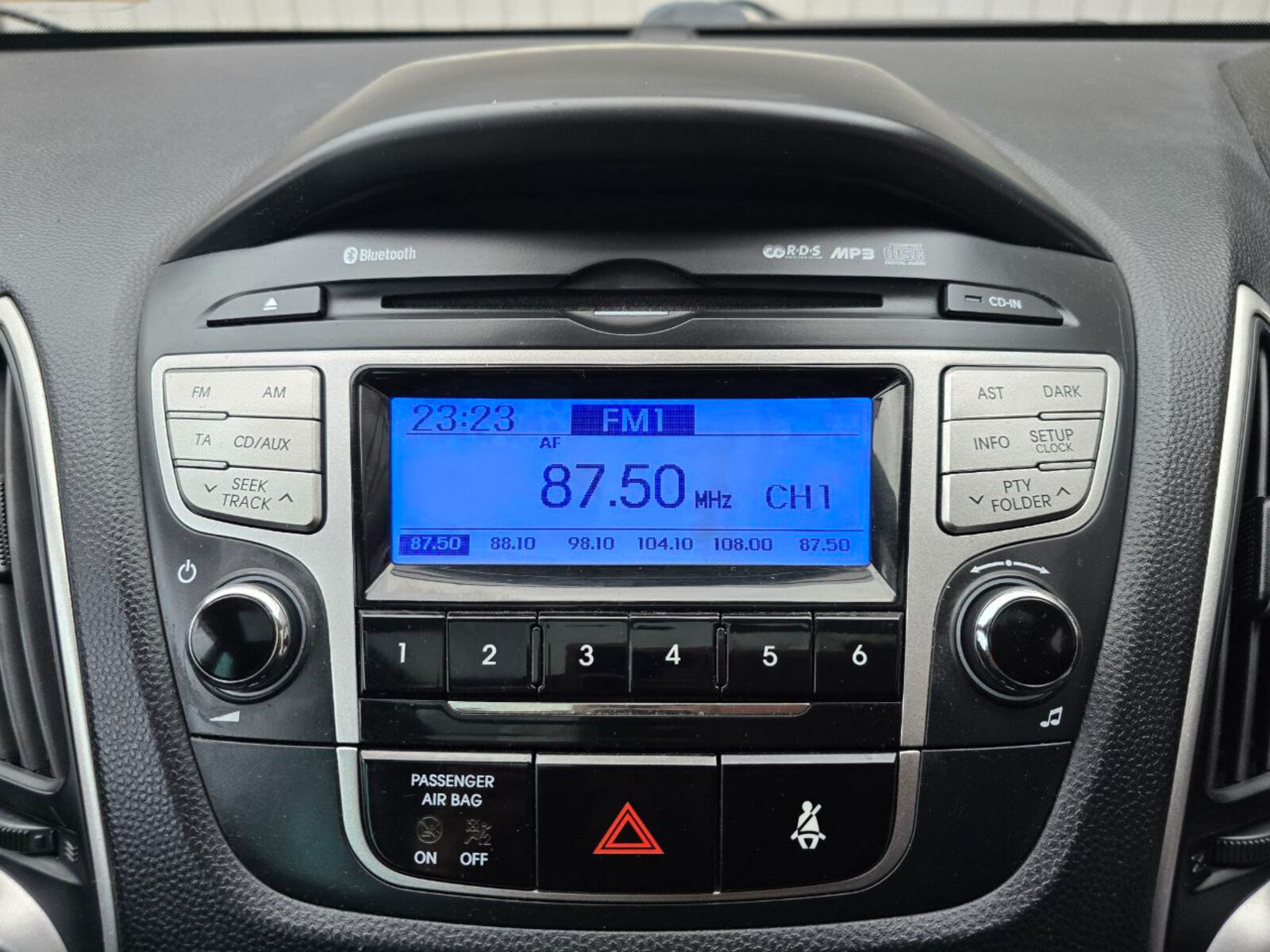 2013 Hyundai ix35 Premium 1.7 Diesel - Image 14