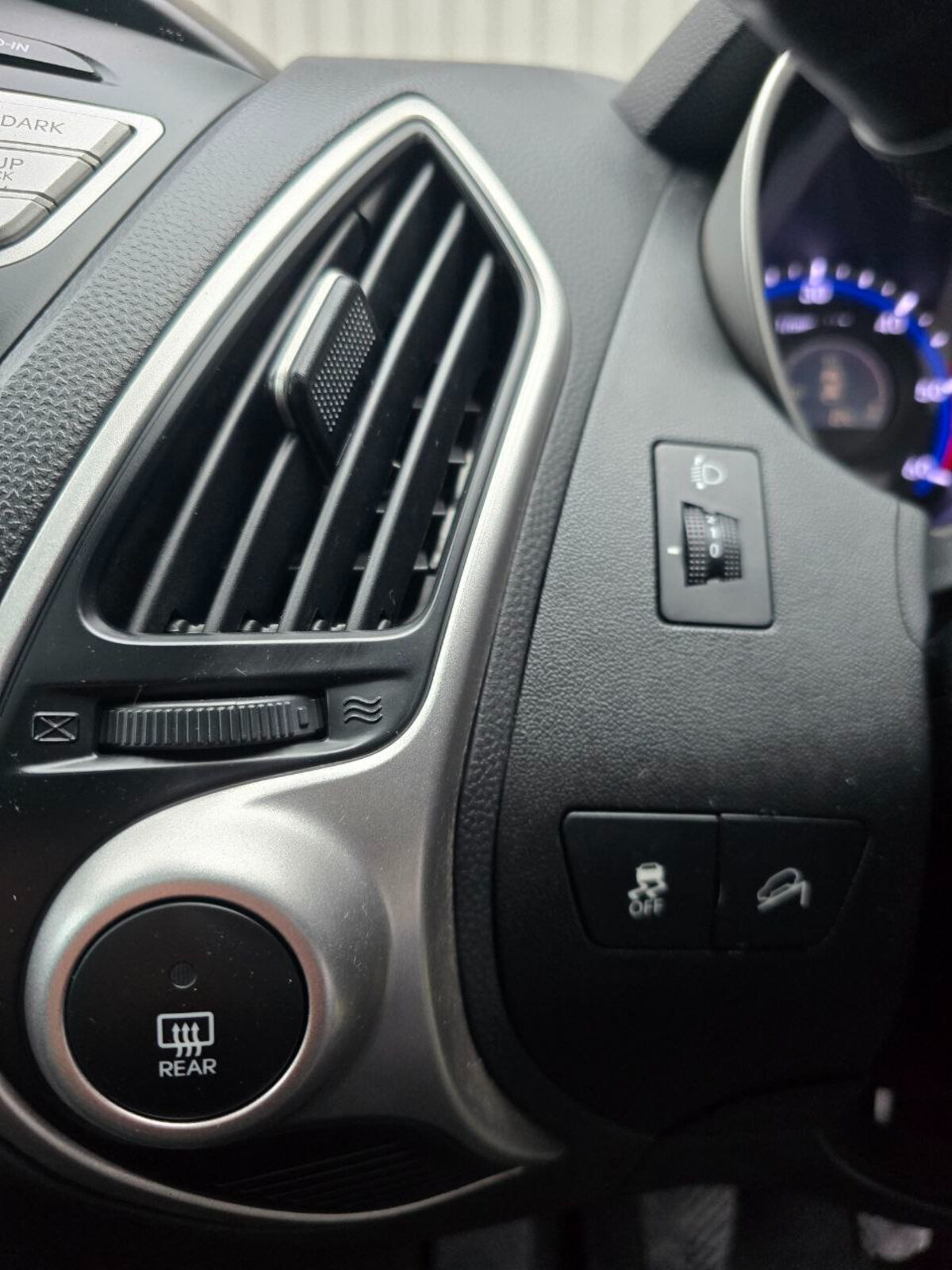 2013 Hyundai ix35 Premium 1.7 Diesel - Image 17
