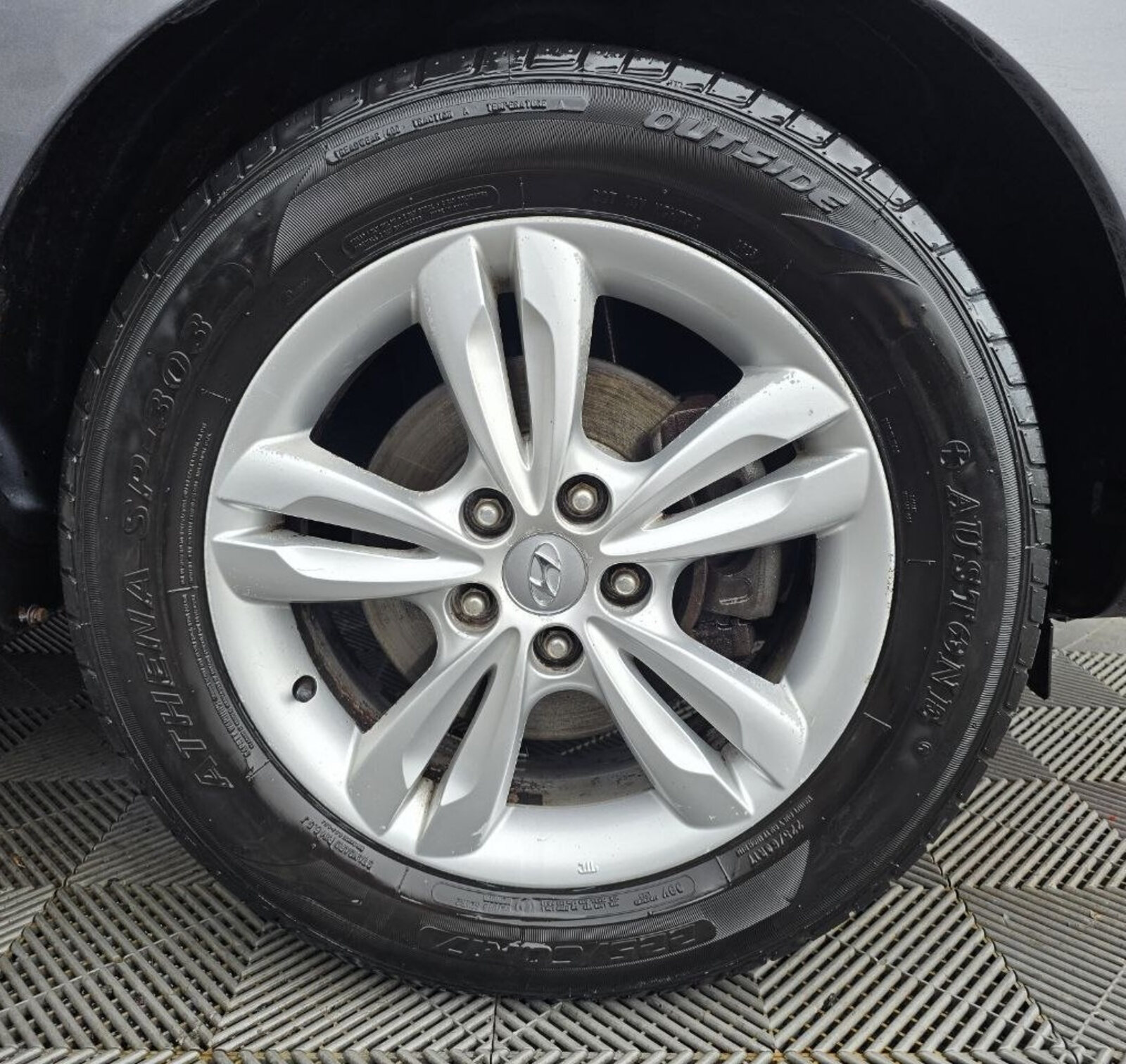 2013 Hyundai ix35 Premium 1.7 Diesel - Image 9