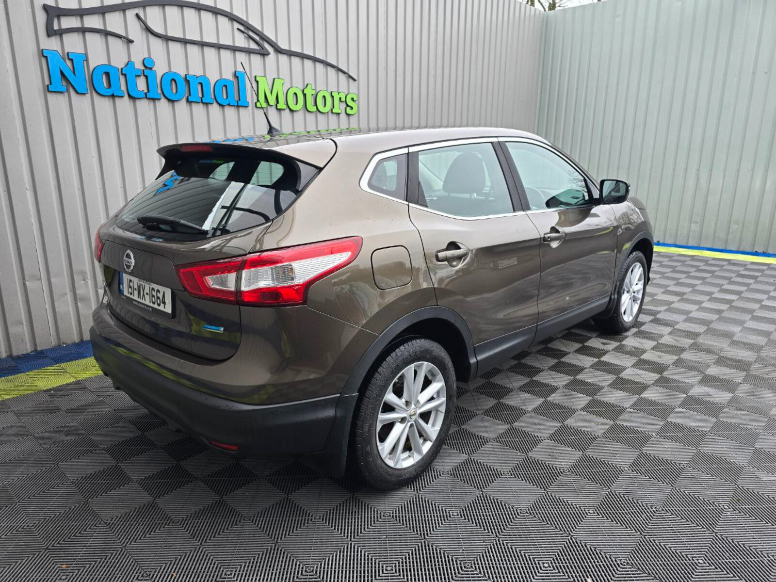2015 Nissan Qashqai 1.5 DSL - Image 3