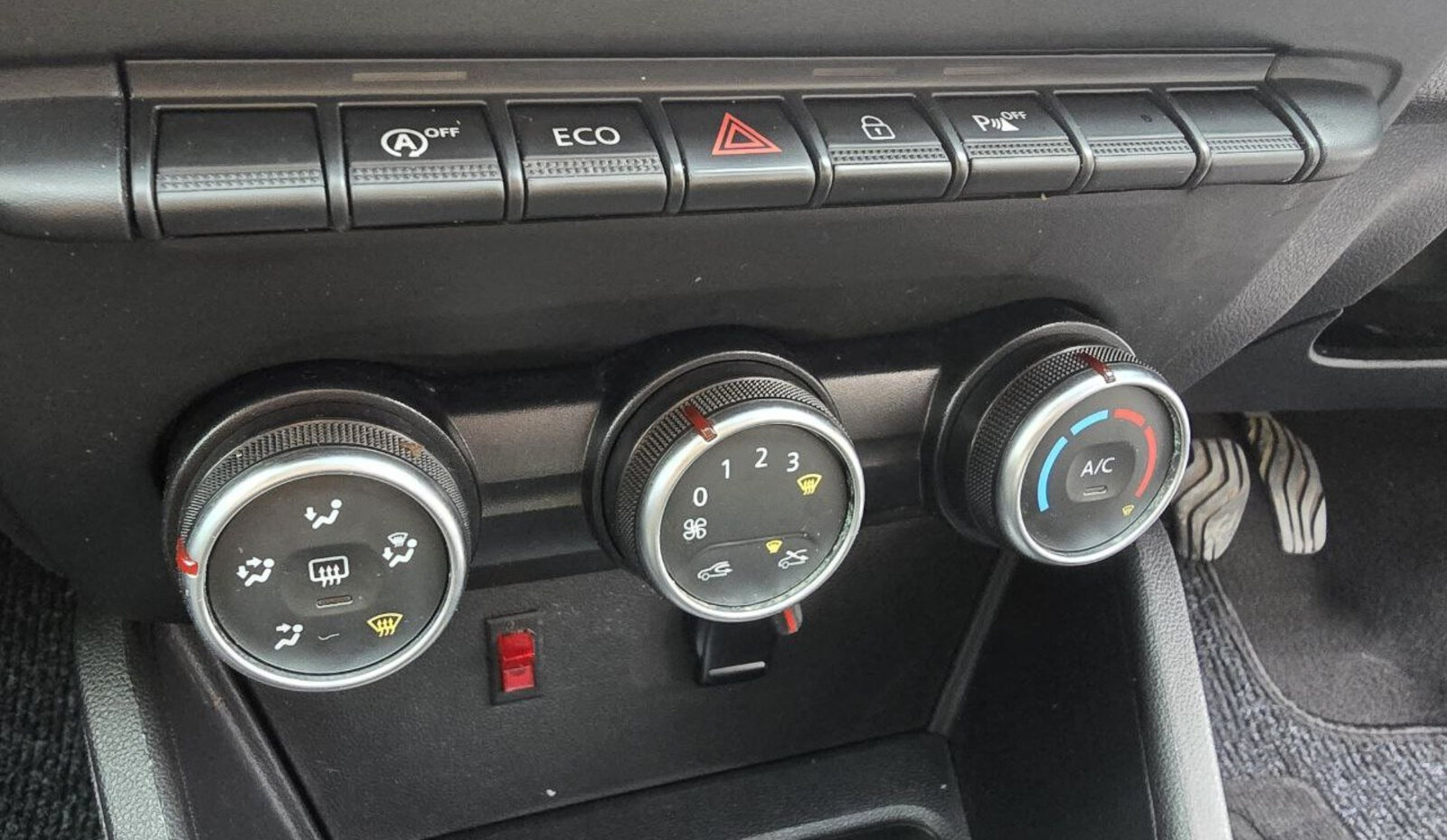 2018 Dacia Duster 1.5D Blue dCi Comfort - Image 18