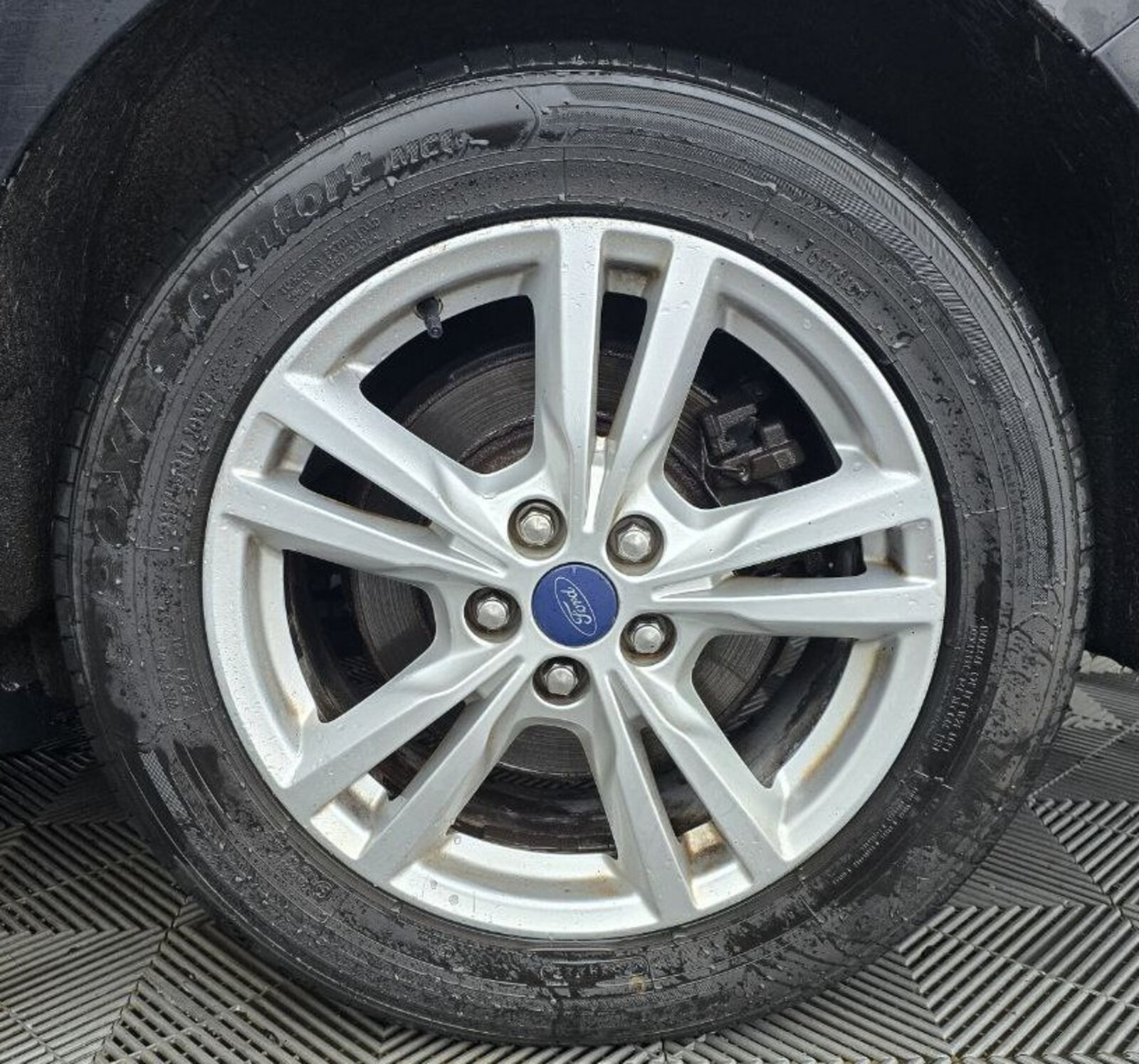 2017 Ford Galaxy 2.0TDCi Automatic 7 Seater - Image 9