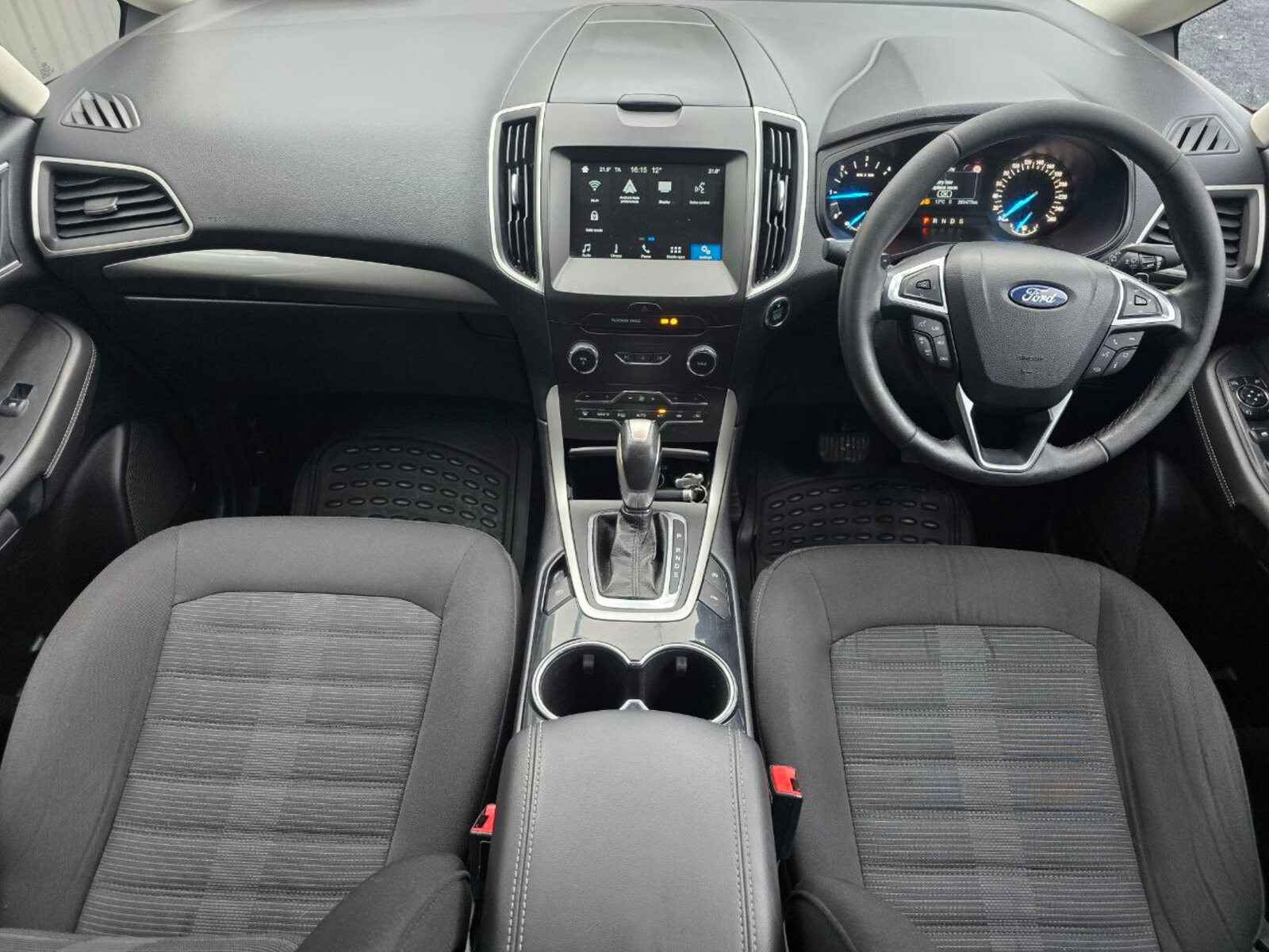 2017 Ford Galaxy 2.0TDCi Automatic 7 Seater - Image 11