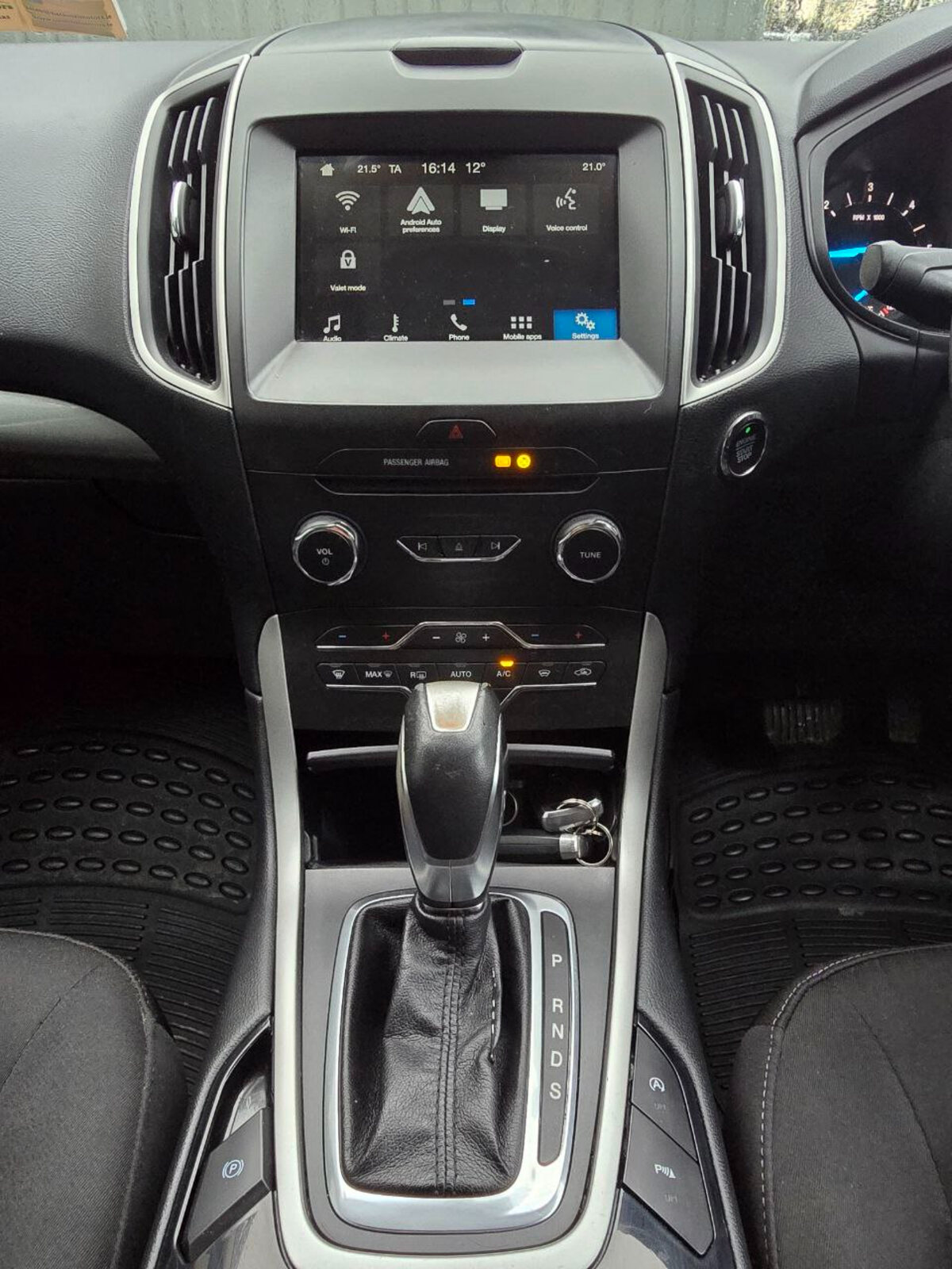 2017 Ford Galaxy 2.0TDCi Automatic 7 Seater - Image 12