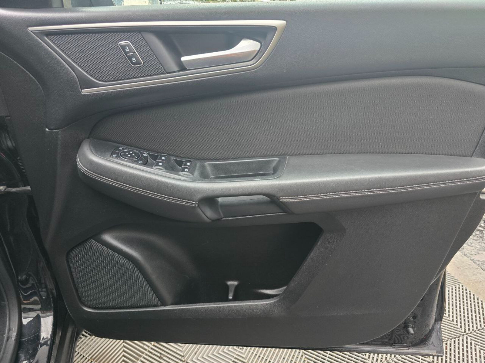 2017 Ford Galaxy 2.0TDCi Automatic 7 Seater - Image 20