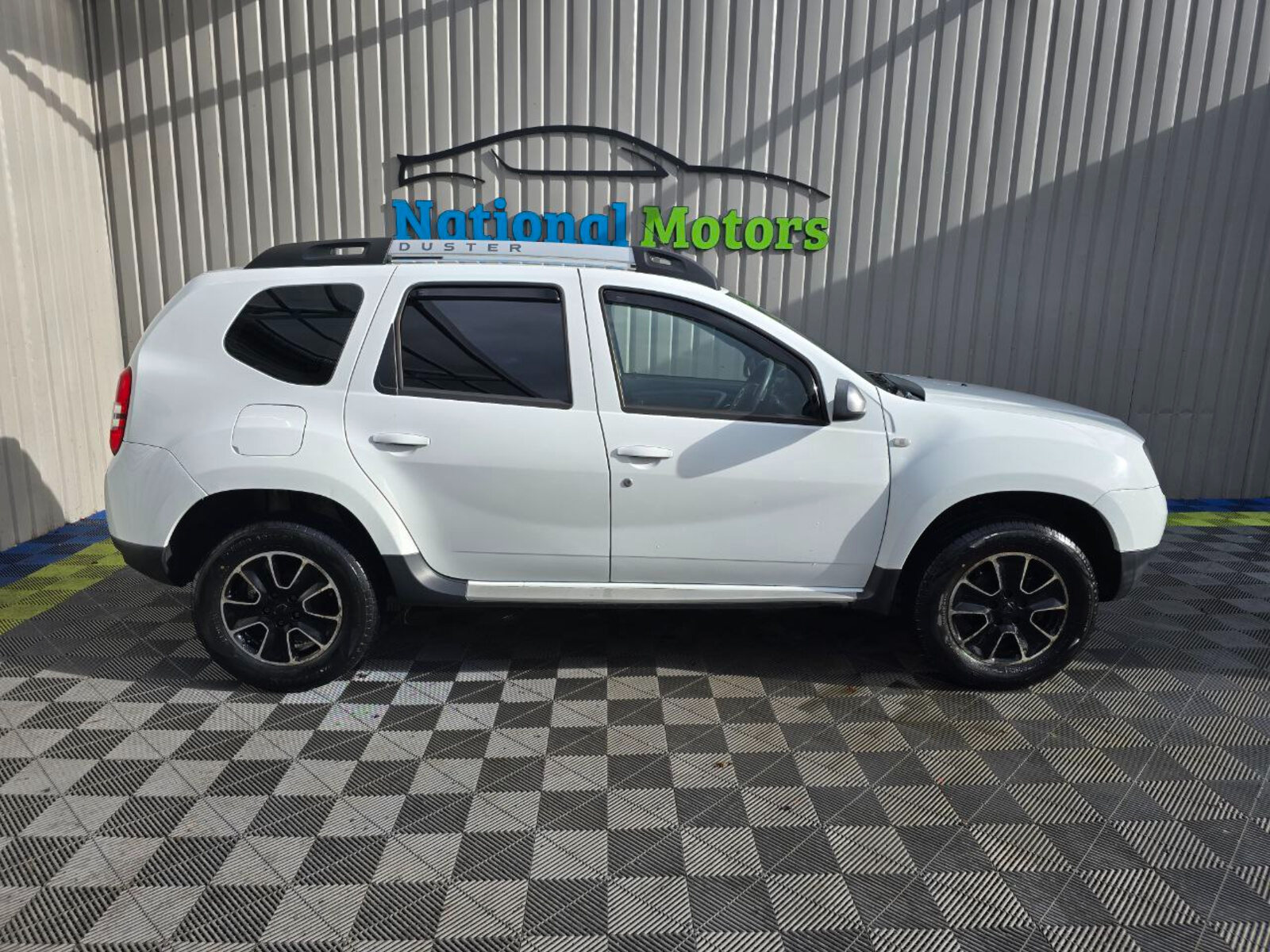 2017 Dacia Duster 1.5 dCi 110 PRESTIGE - Image 2