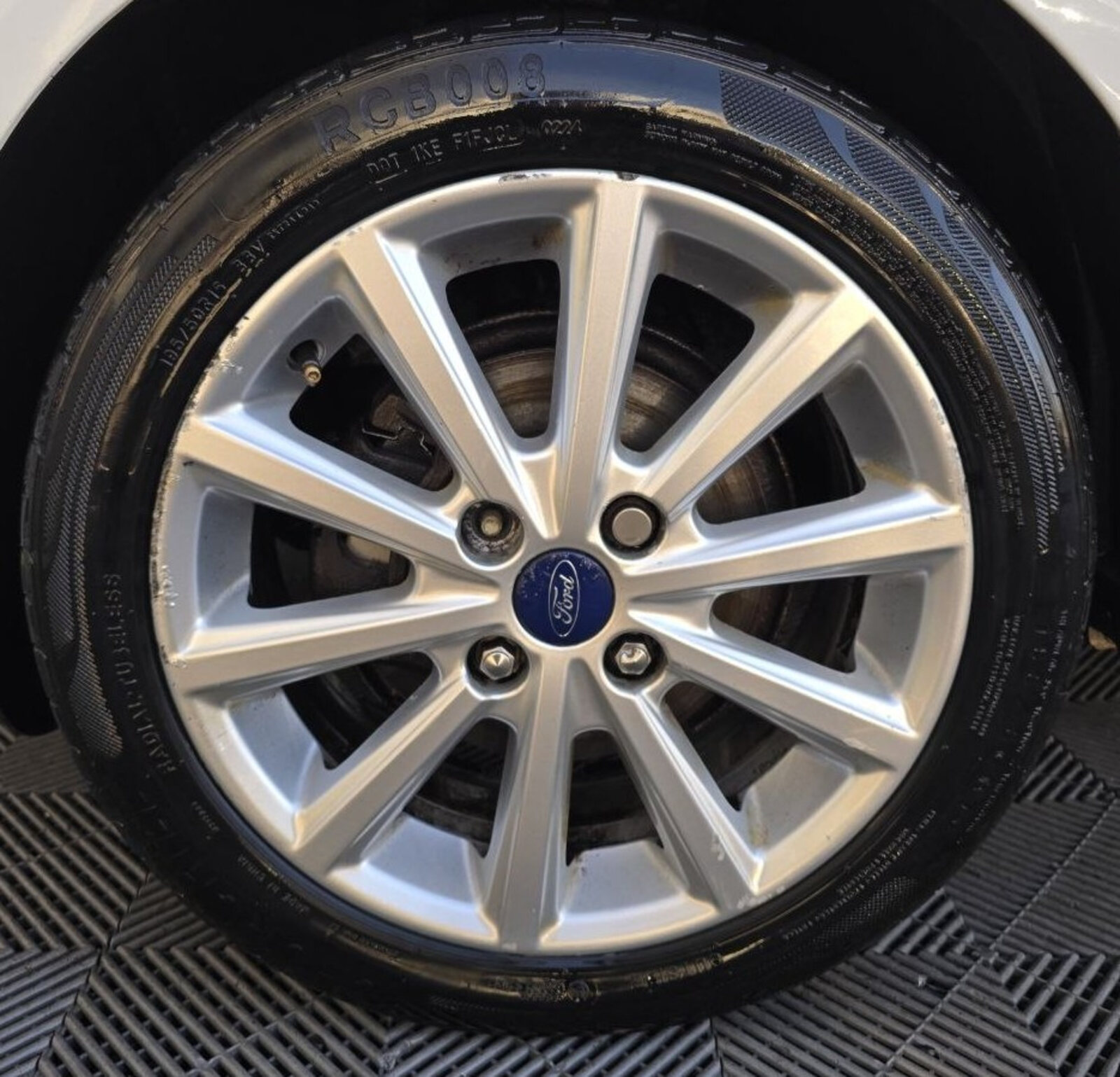 2015 Ford Fiesta Titanium 1.0 Petrol - Image 9