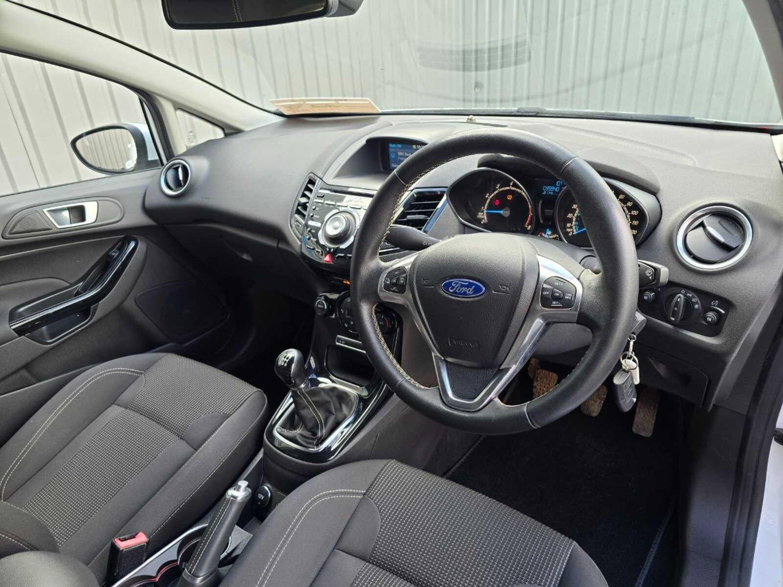 2015 Ford Fiesta Titanium 1.0 Petrol - Image 11