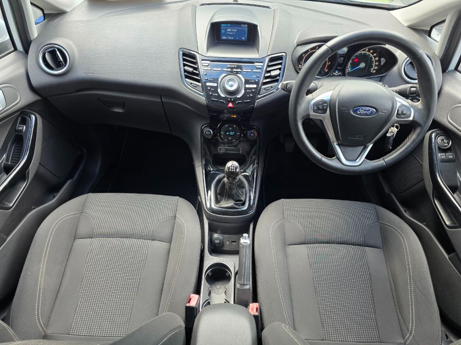2015 Ford Fiesta Titanium 1.0 Petrol - Image 12