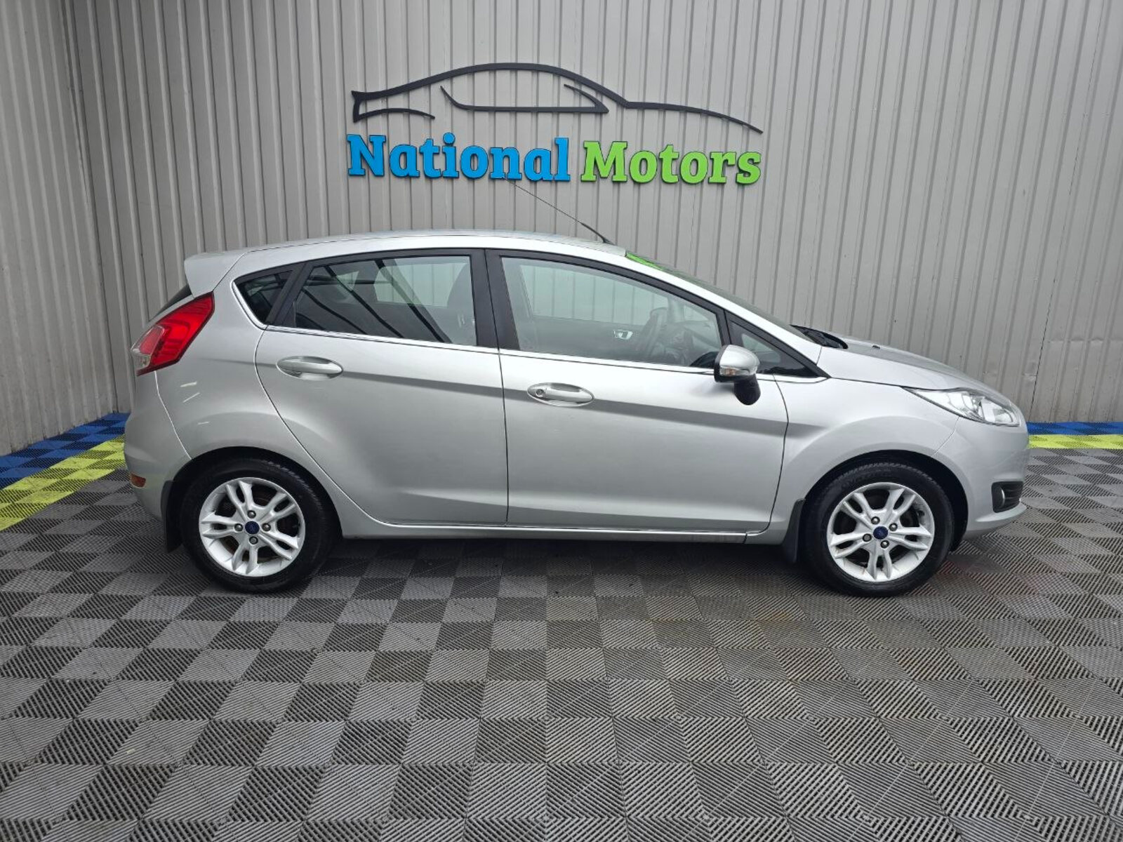 2015 Ford Fiesta 1.0 Petrol - Image 2
