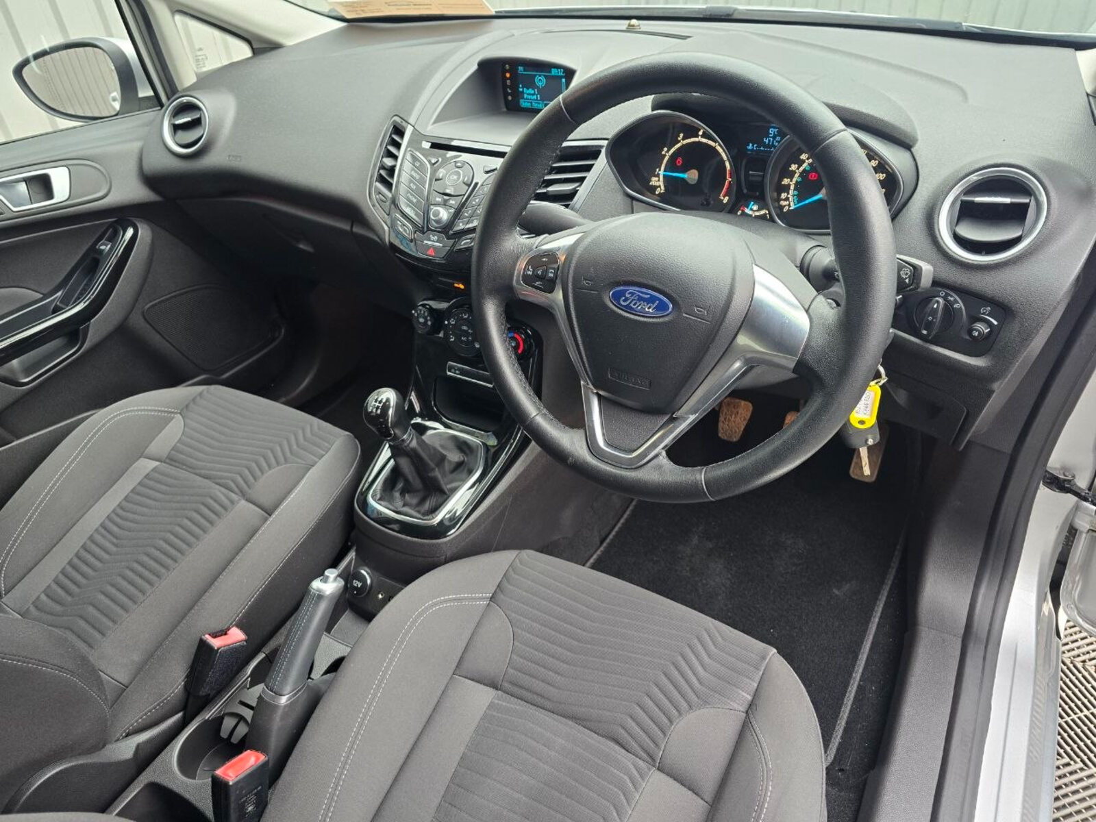 2015 Ford Fiesta 1.0 Petrol - Image 11