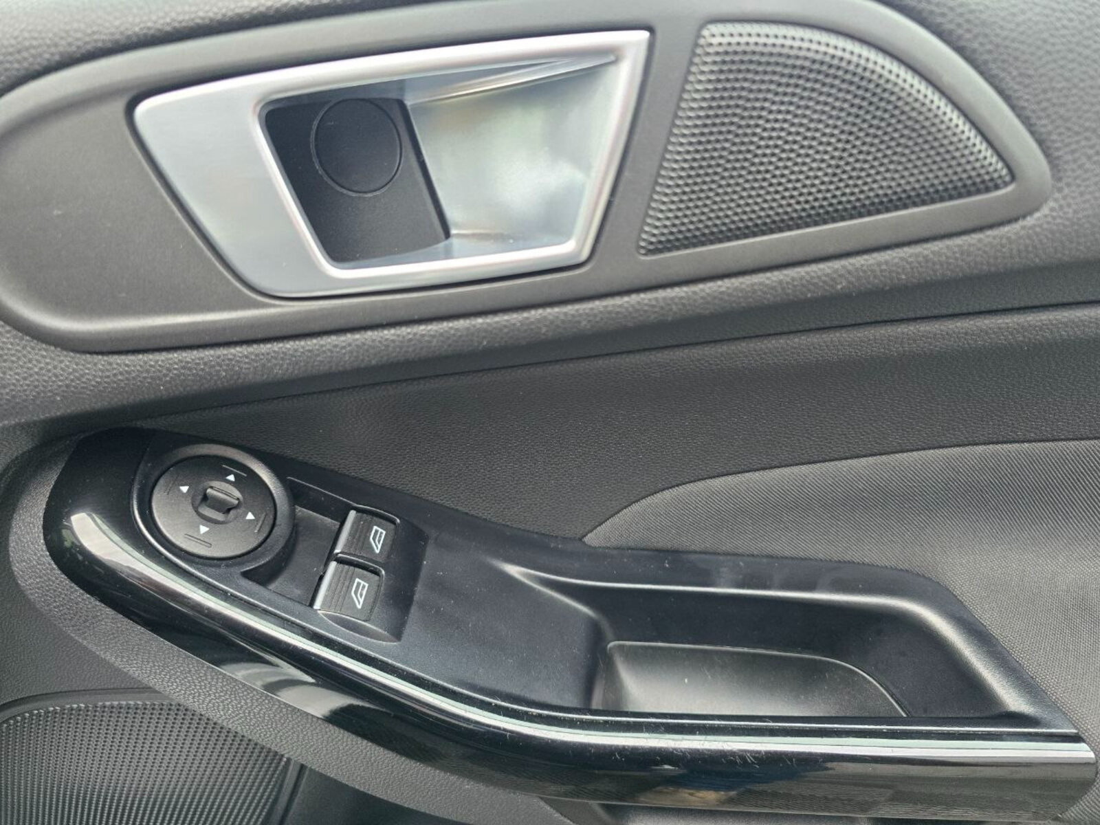 2015 Ford Fiesta 1.0 Petrol - Image 20