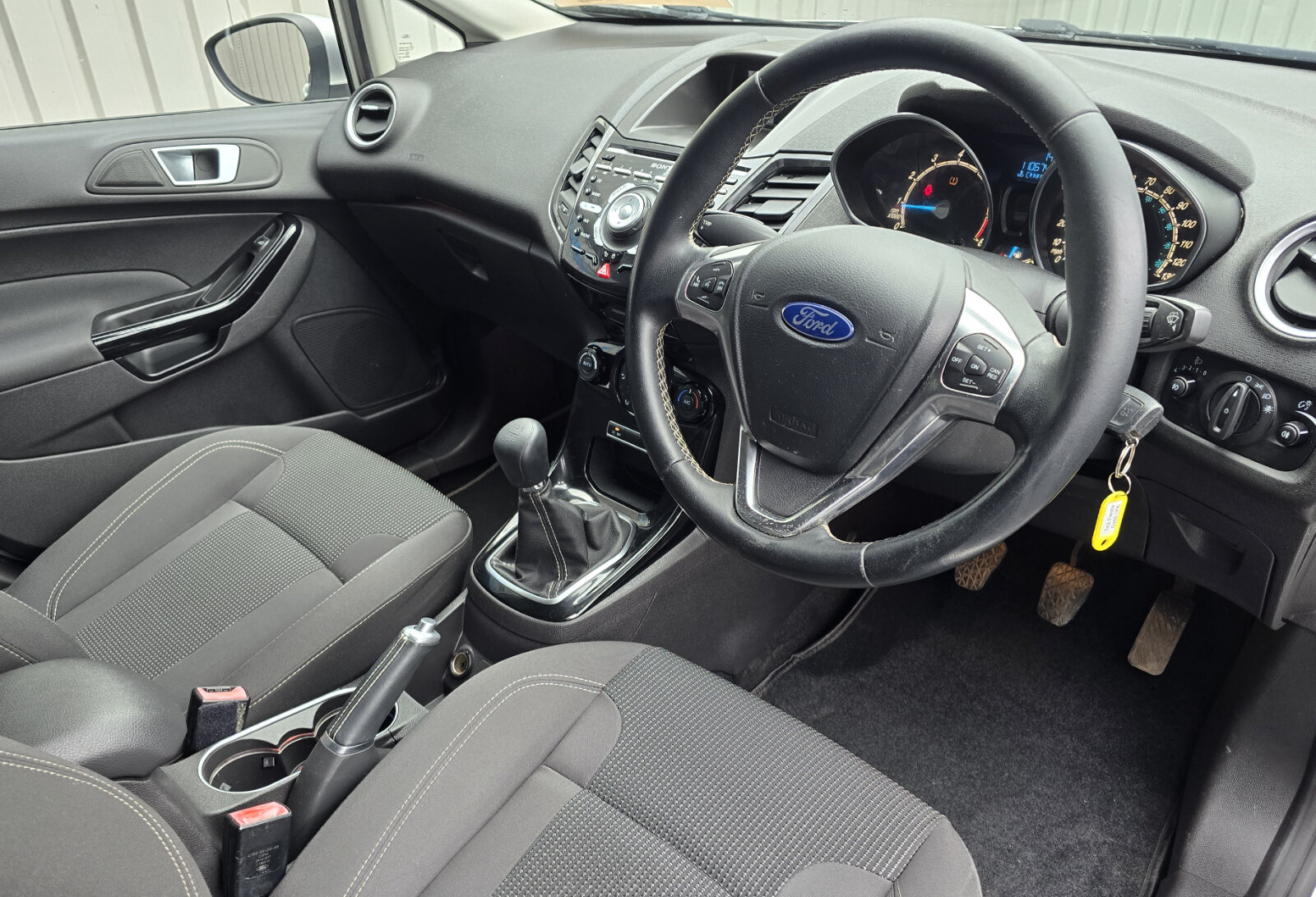 2015 Ford Fiesta Titanium 1.0 Petrol - Image 12
