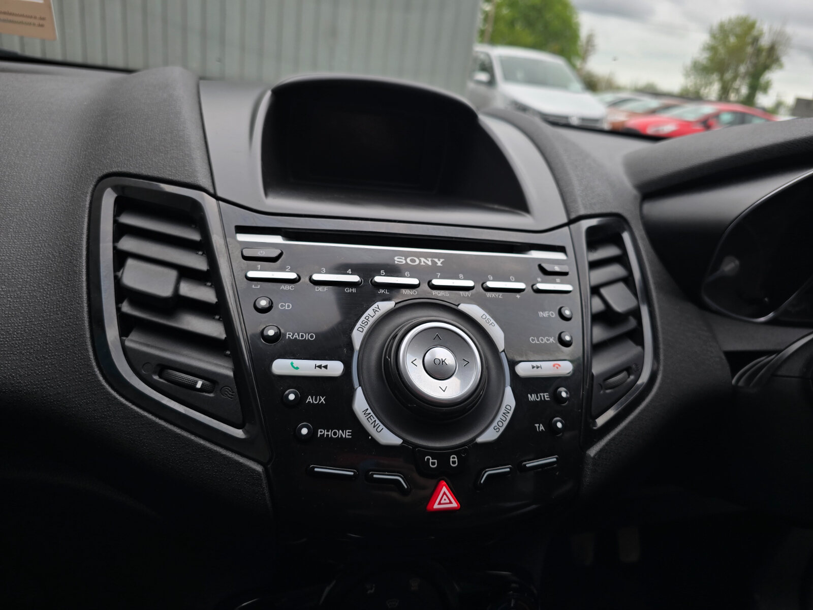 2015 Ford Fiesta Titanium 1.0 Petrol - Image 15