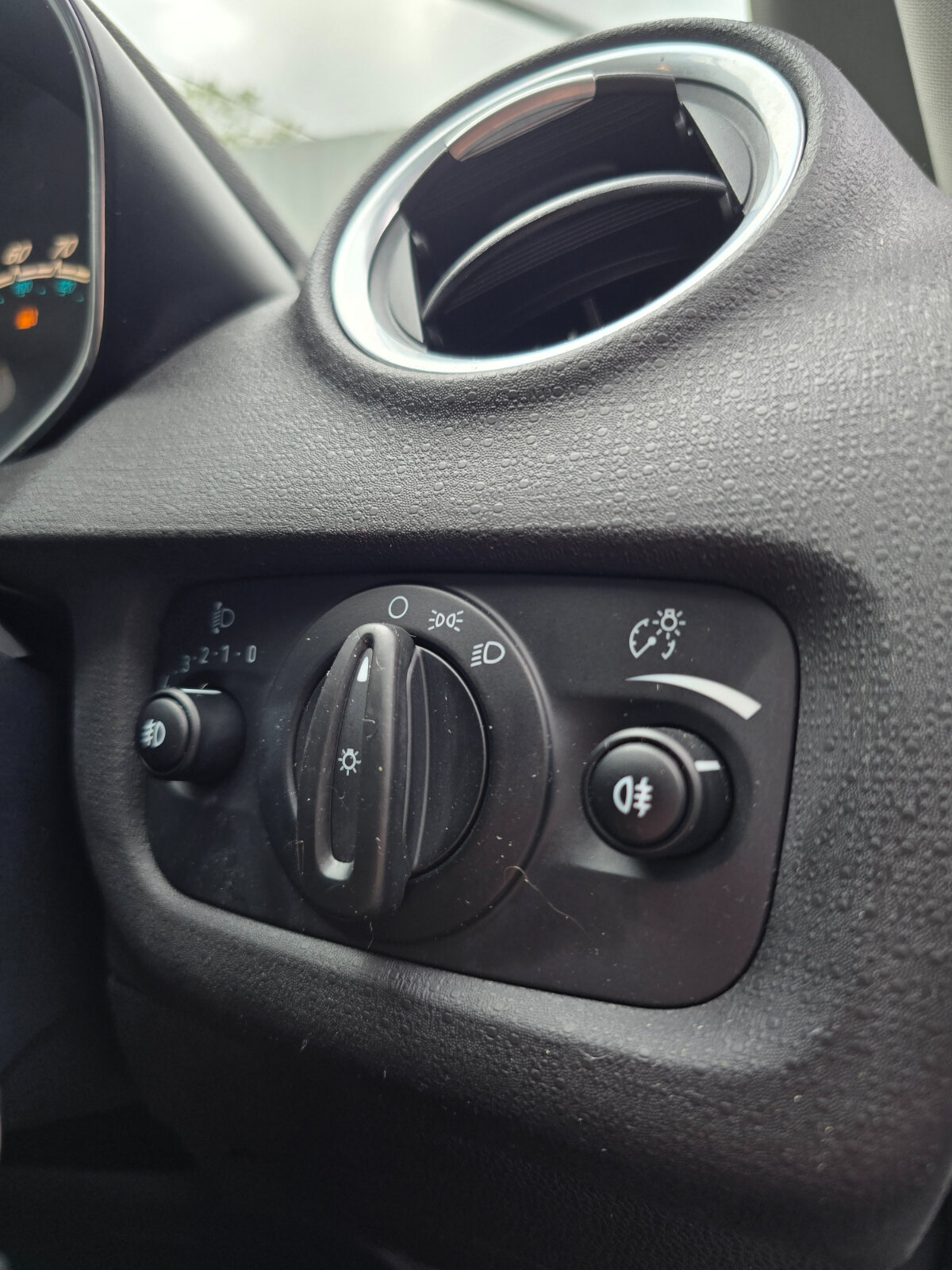 2016 Ford Fiesta 1.0 Petrol - Image 18