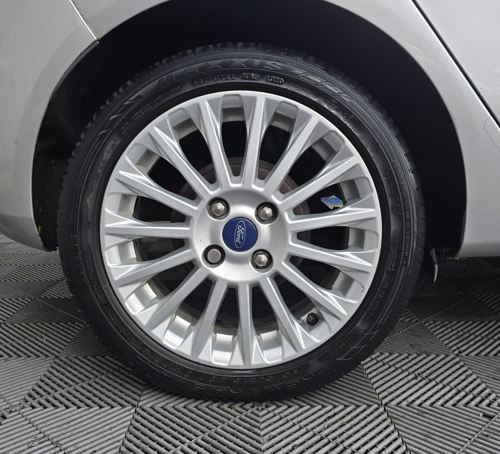 2015 Ford Fiesta Titanium 1.0 Petrol - Image 9