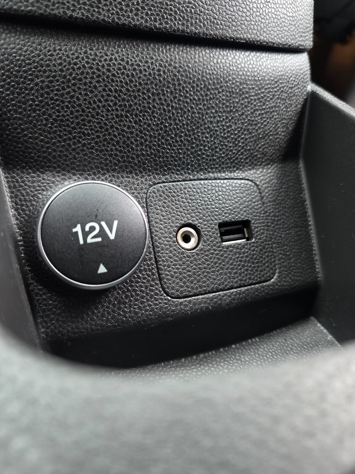 2015 Ford Fiesta Titanium 1.0 Petrol - Image 14