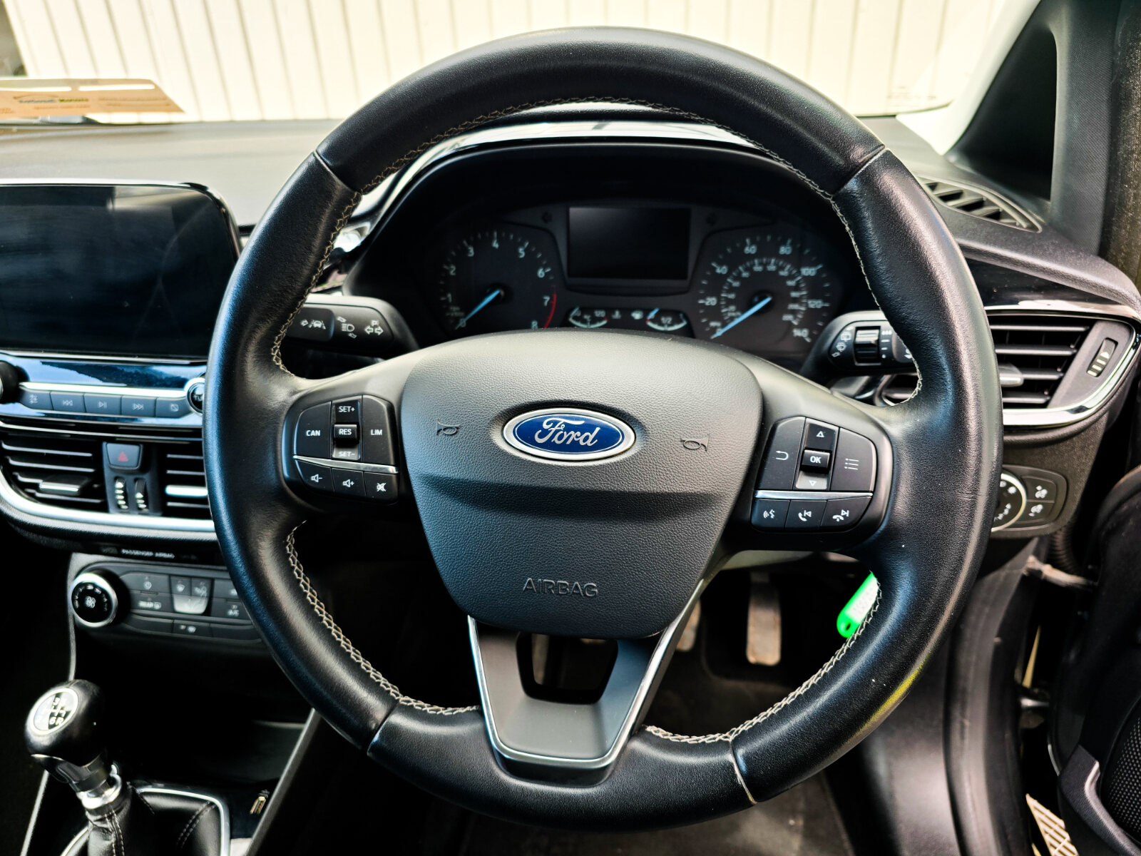 2017 Ford Fiesta 1.0 Petrol - Image 17