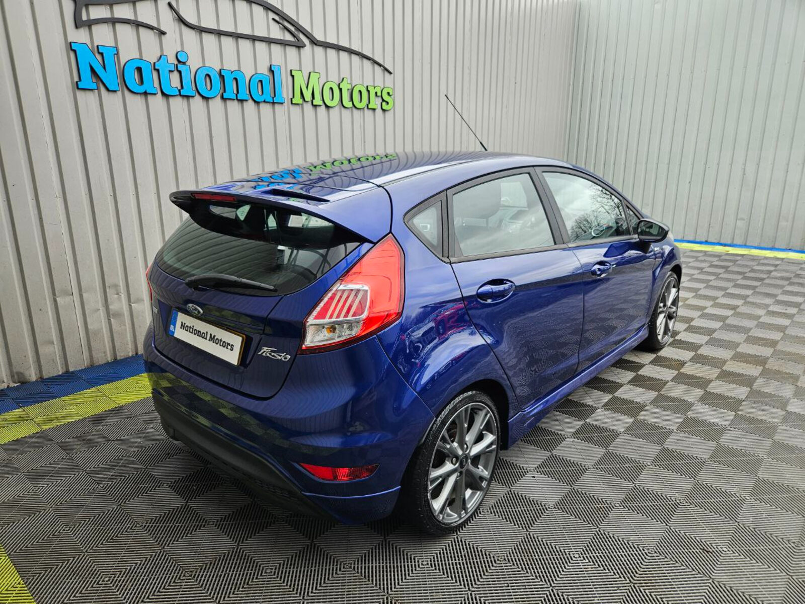 2017 Ford Fiesta ST-LINE 1.0 Petrol - Image 3