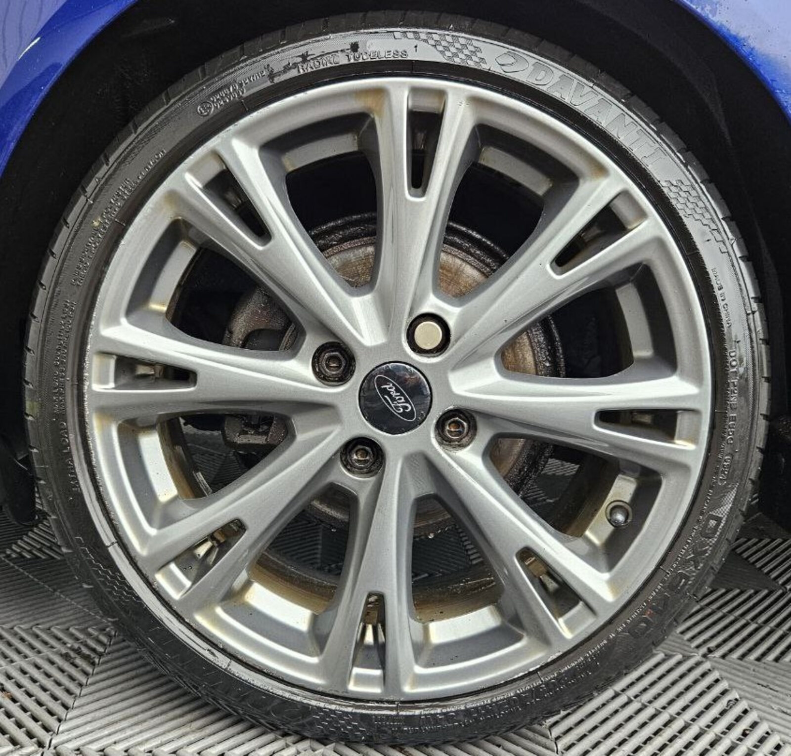 2017 Ford Fiesta ST-LINE 1.0 Petrol - Image 9