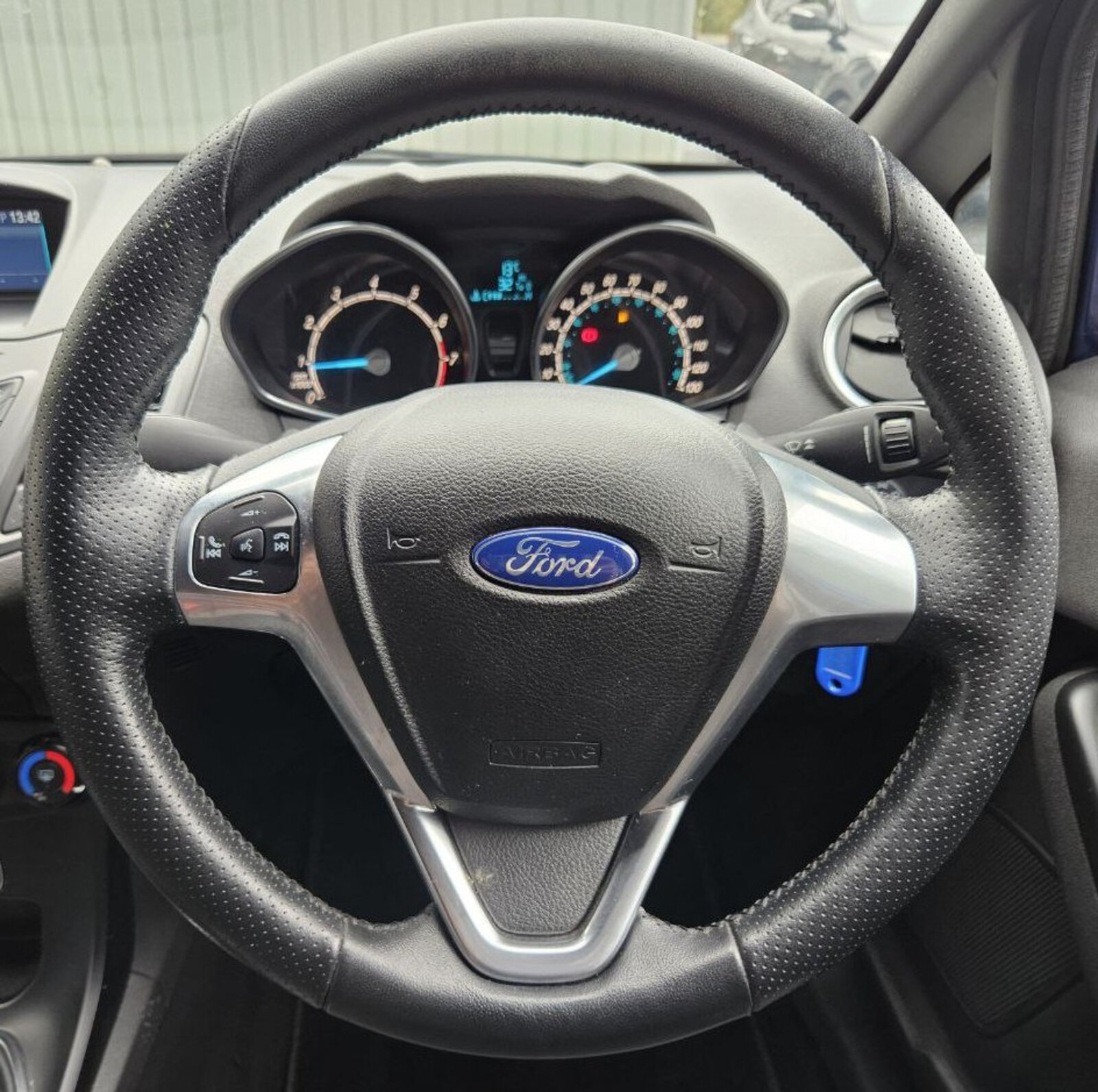 2017 Ford Fiesta ST-LINE 1.0 Petrol - Image 20