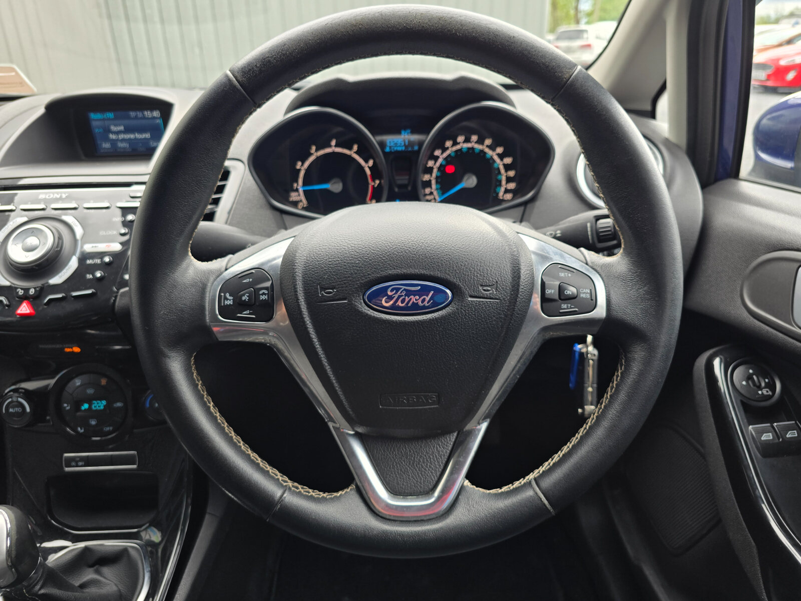 2015 Ford Fiesta Titanium 1.0 Petrol - Image 17