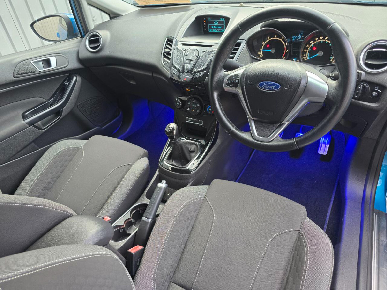 2015  Ford Fiesta 1.0 Petrol Zetec-S - Image 11
