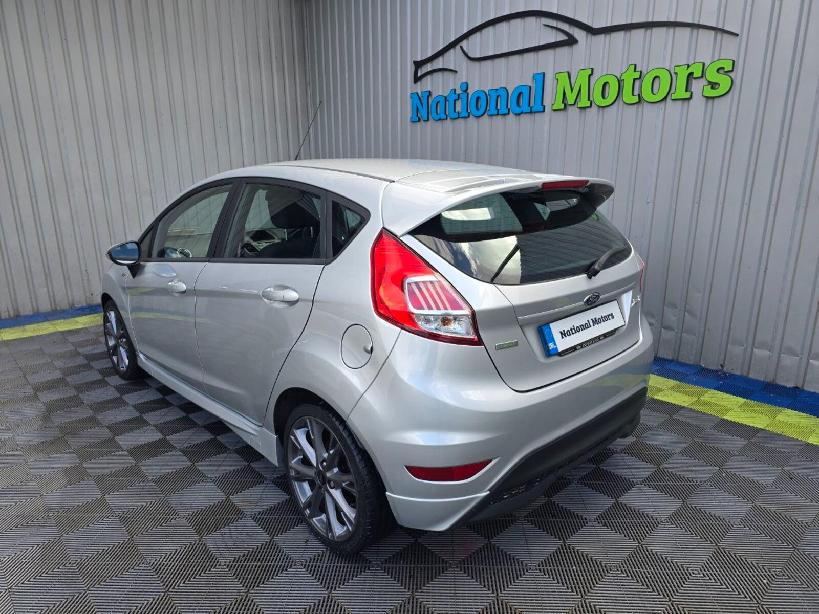 2017 Ford Fiesta ST-LINE 1.0 Petrol - Image 5