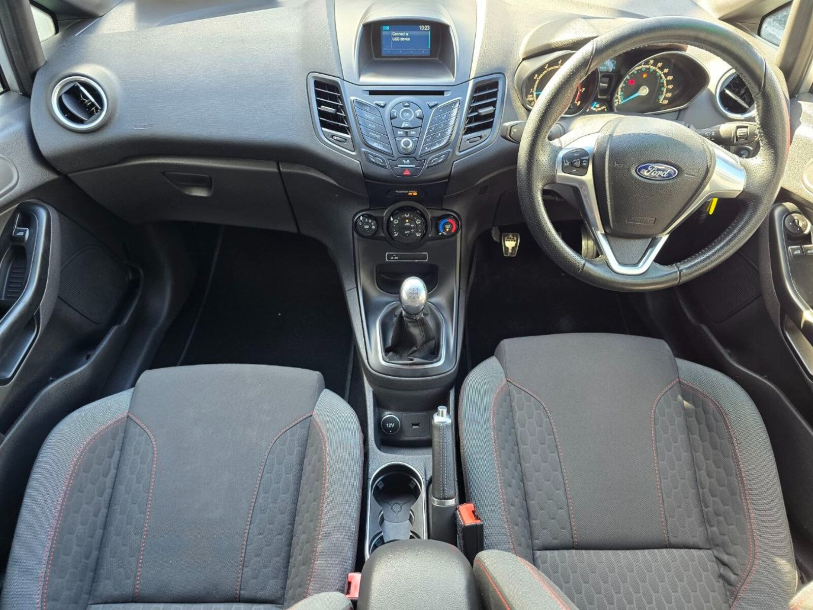 2017 Ford Fiesta ST-LINE 1.0 Petrol - Image 12