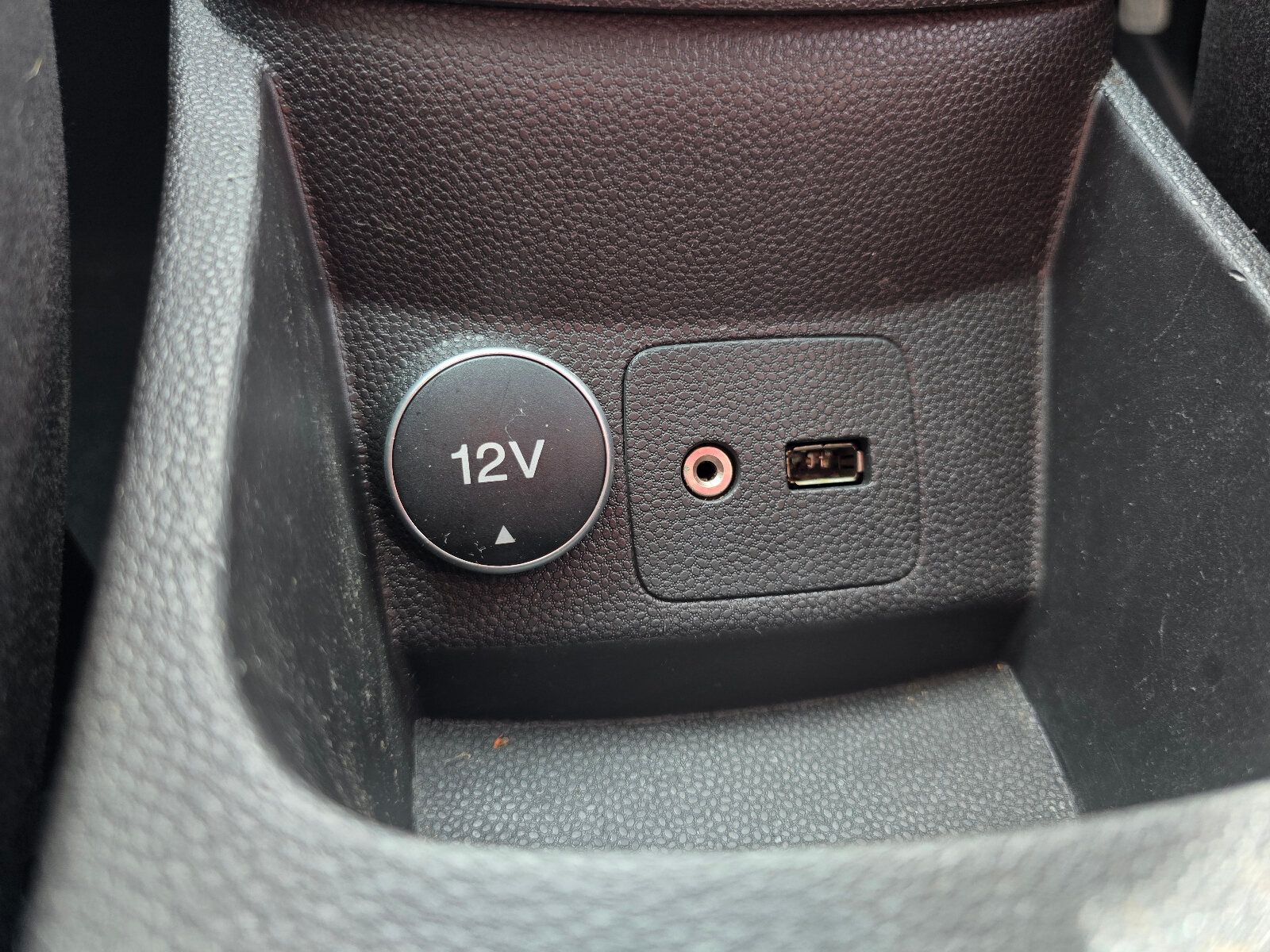 2014 Ford Fiesta Titanium 1.0 Petrol - Image 11
