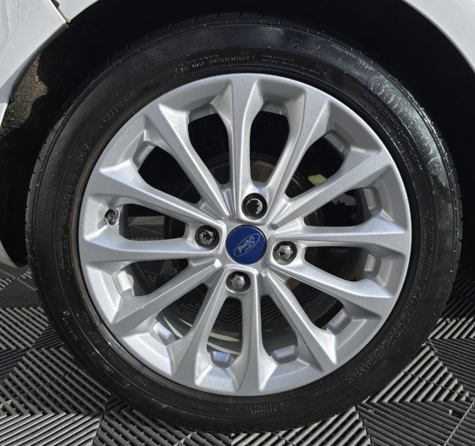 2015 Ford Fiesta Titanium 1.0 Petrol - Image 9