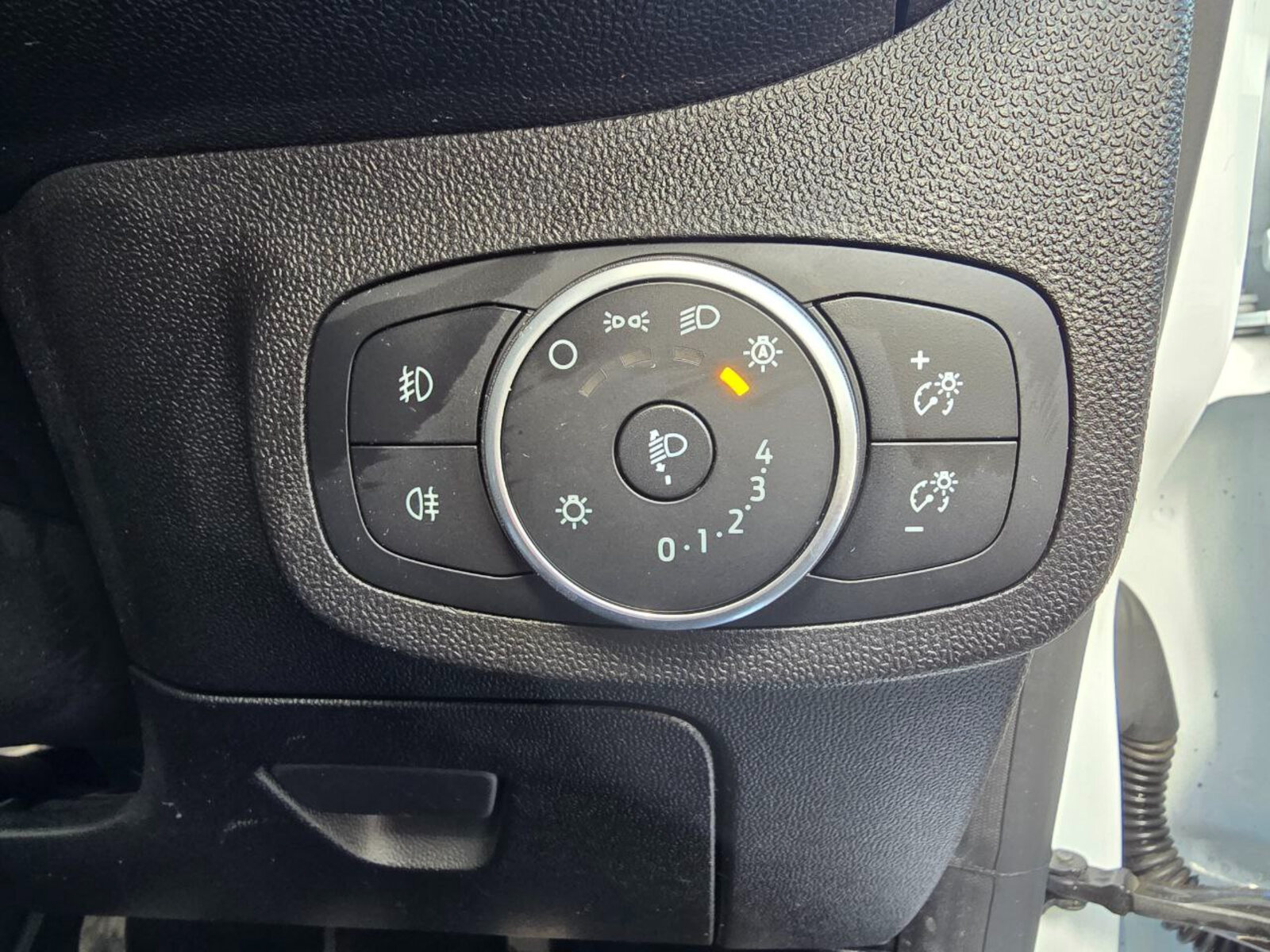 2018 Ford Fiesta ST-Line 1.0 Petrol - Image 16