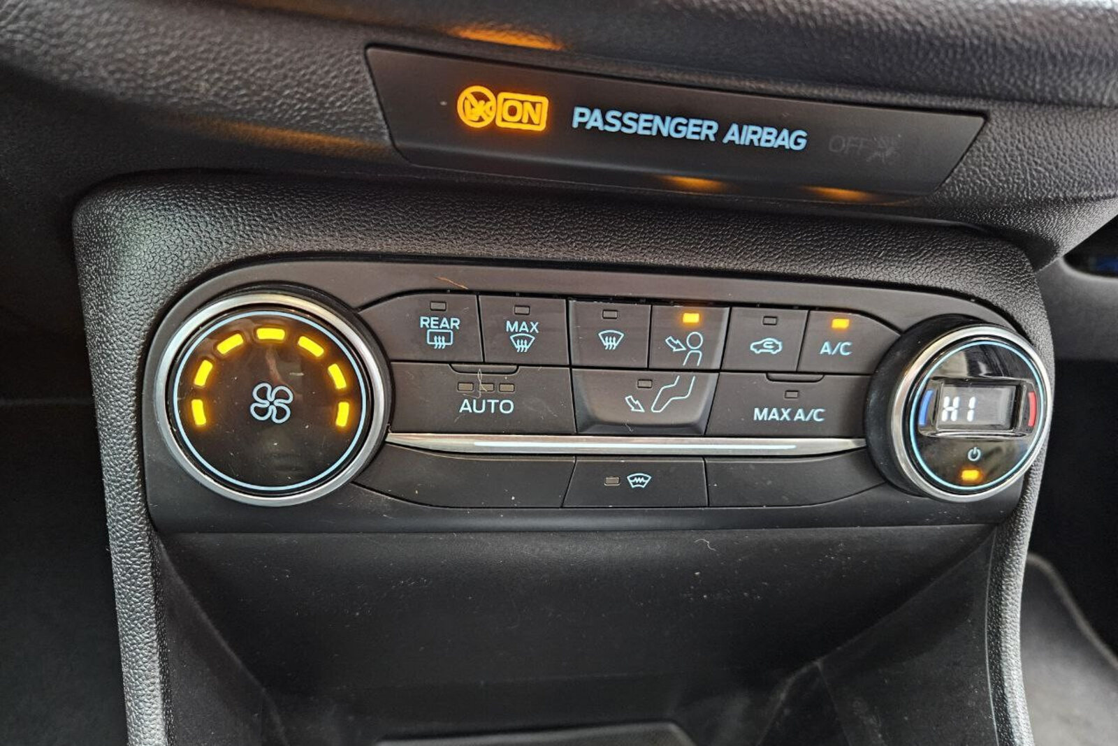 2019 Ford Fiesta Titanium 1.0 Petrol - Image 15