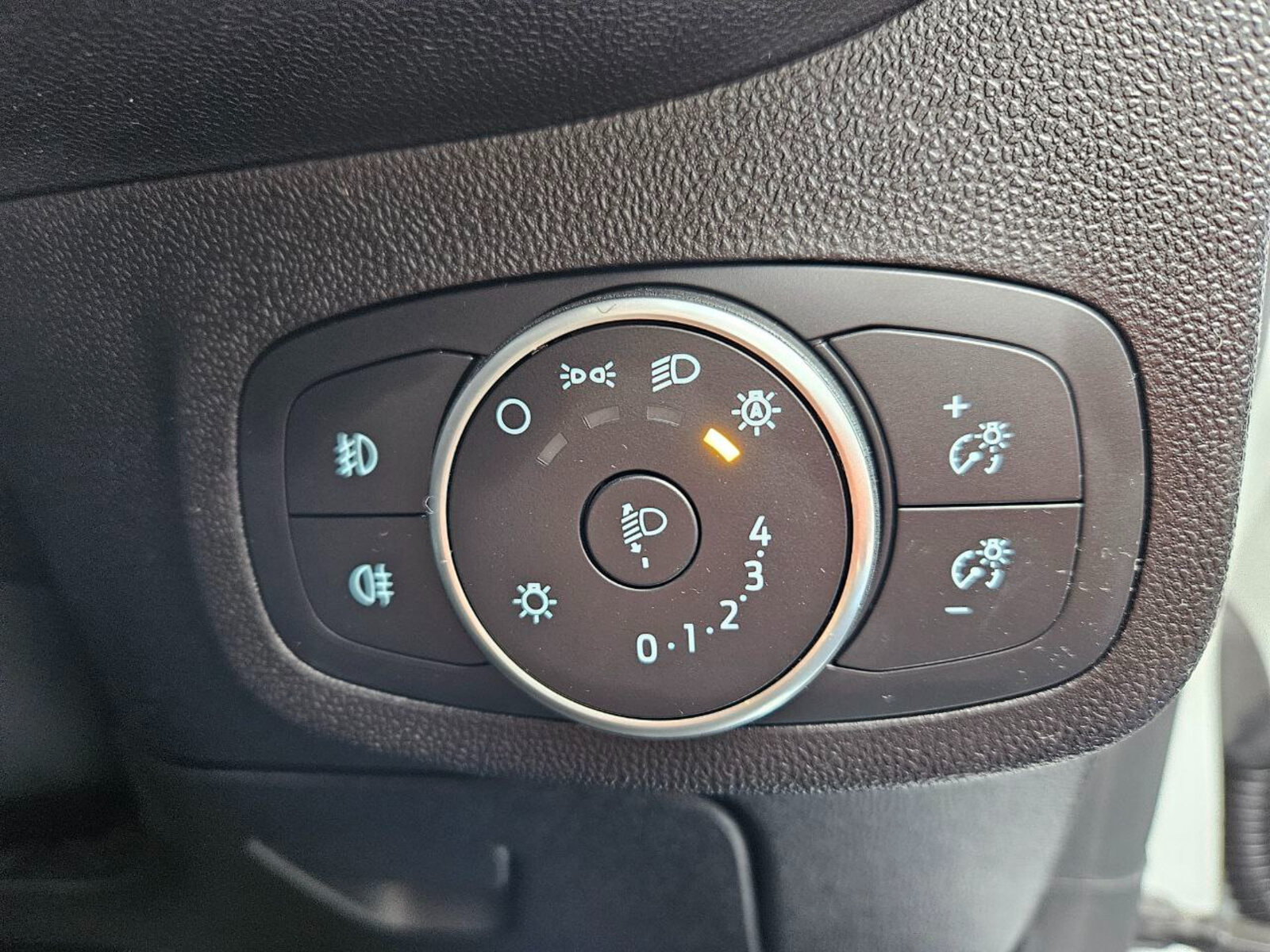 2019 Ford Fiesta Titanium 1.0 Petrol - Image 17