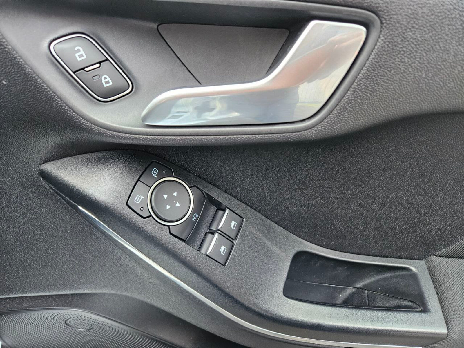 2019 Ford Fiesta Titanium 1.0 Petrol - Image 19