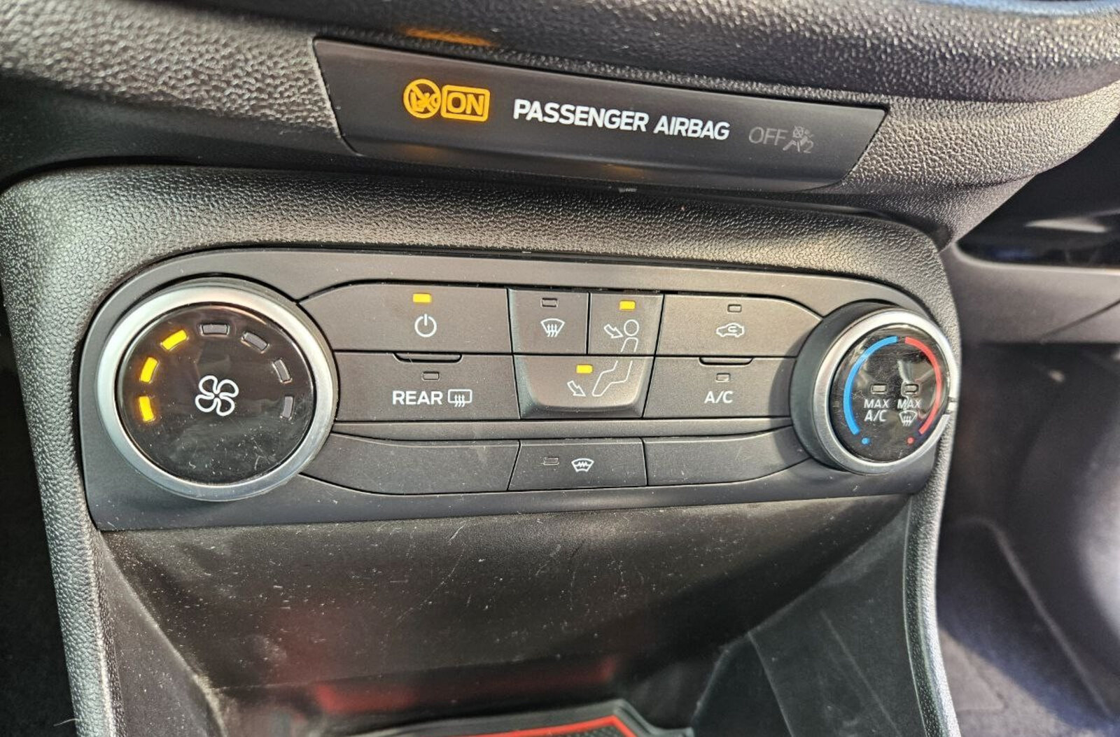 2018 Ford Fiesta ST-Line 1.0 Petrol - Image 9