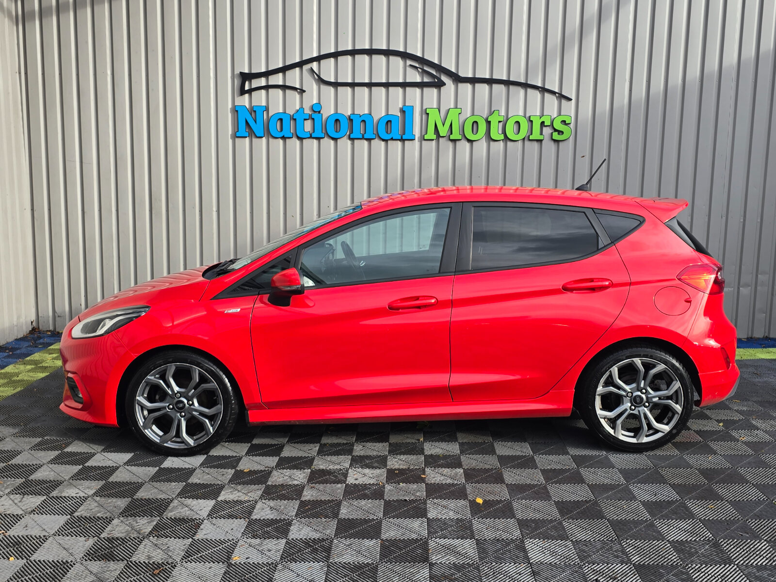 2018 Ford Fiesta 85k mi ST-Line 1.0 Petrol - Image 6