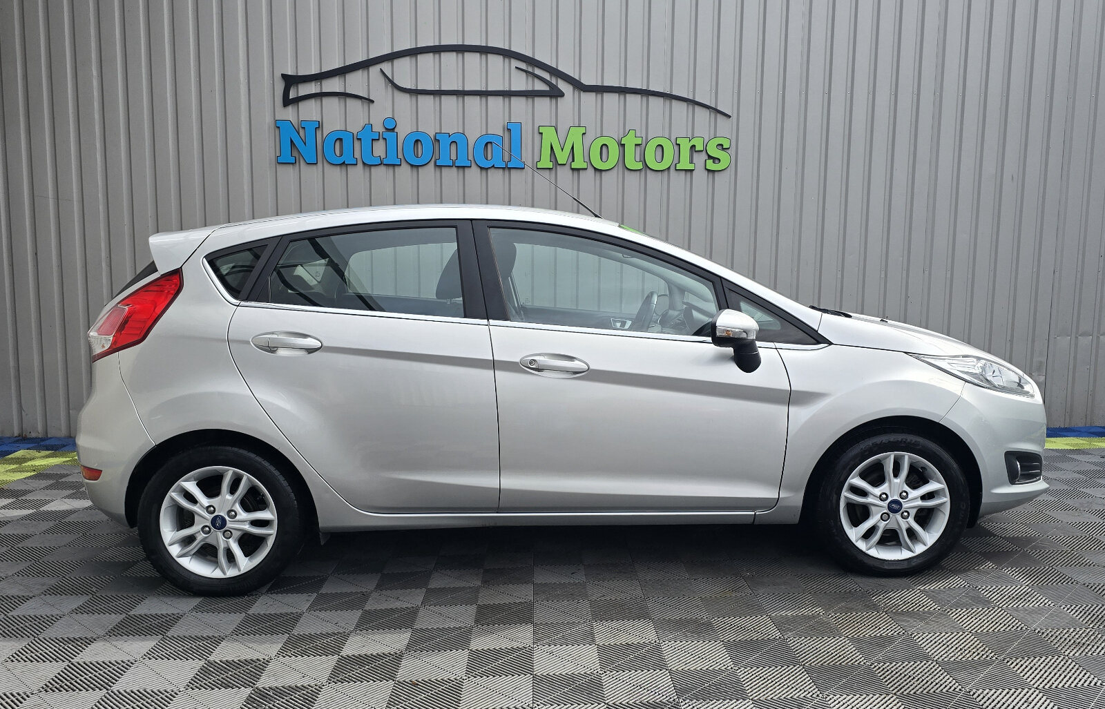 2017 Ford Fiesta 1.0 Petrol - Image 2